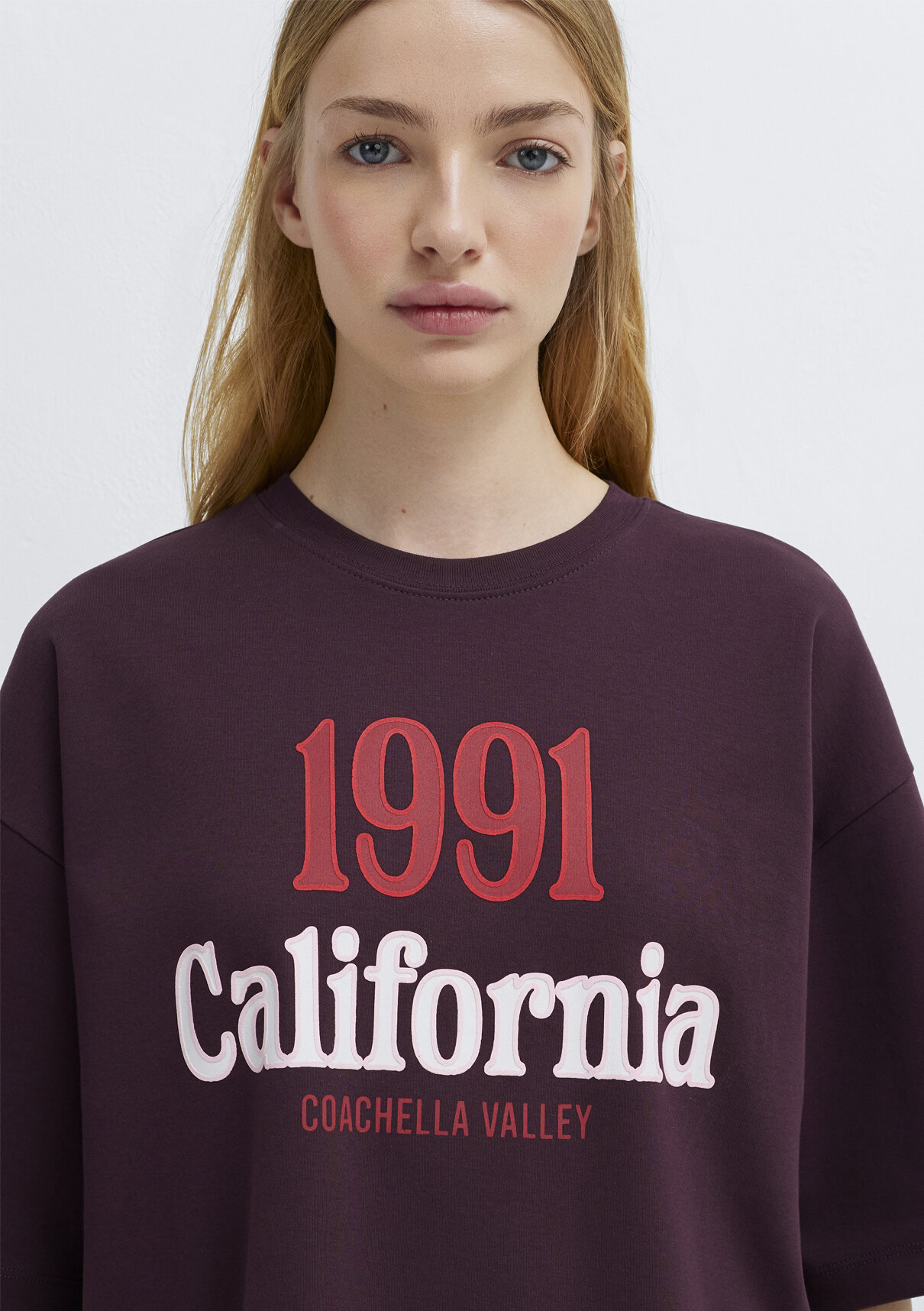 Mavi California Baskılı Bordo Tişört görsel 7