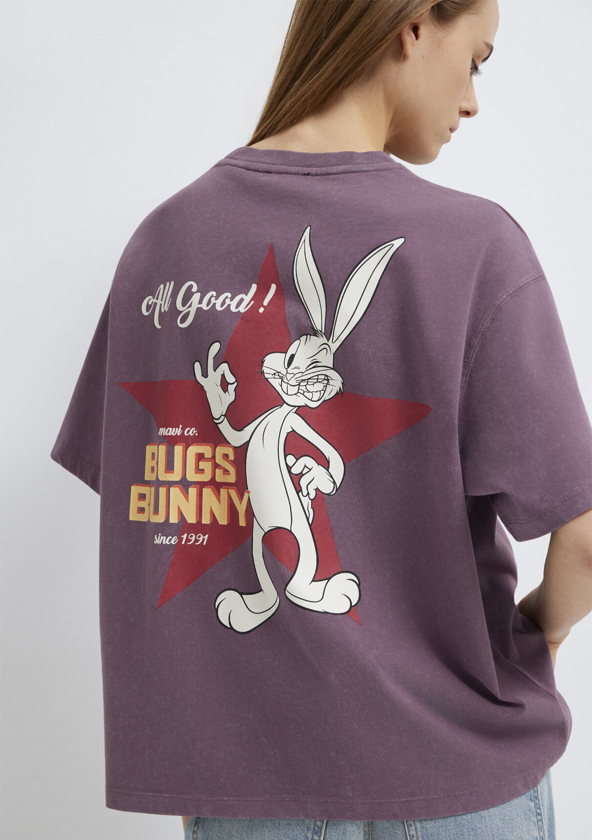 Mavi Bugs Bunny Baskılı Mor Tişört görsel 2