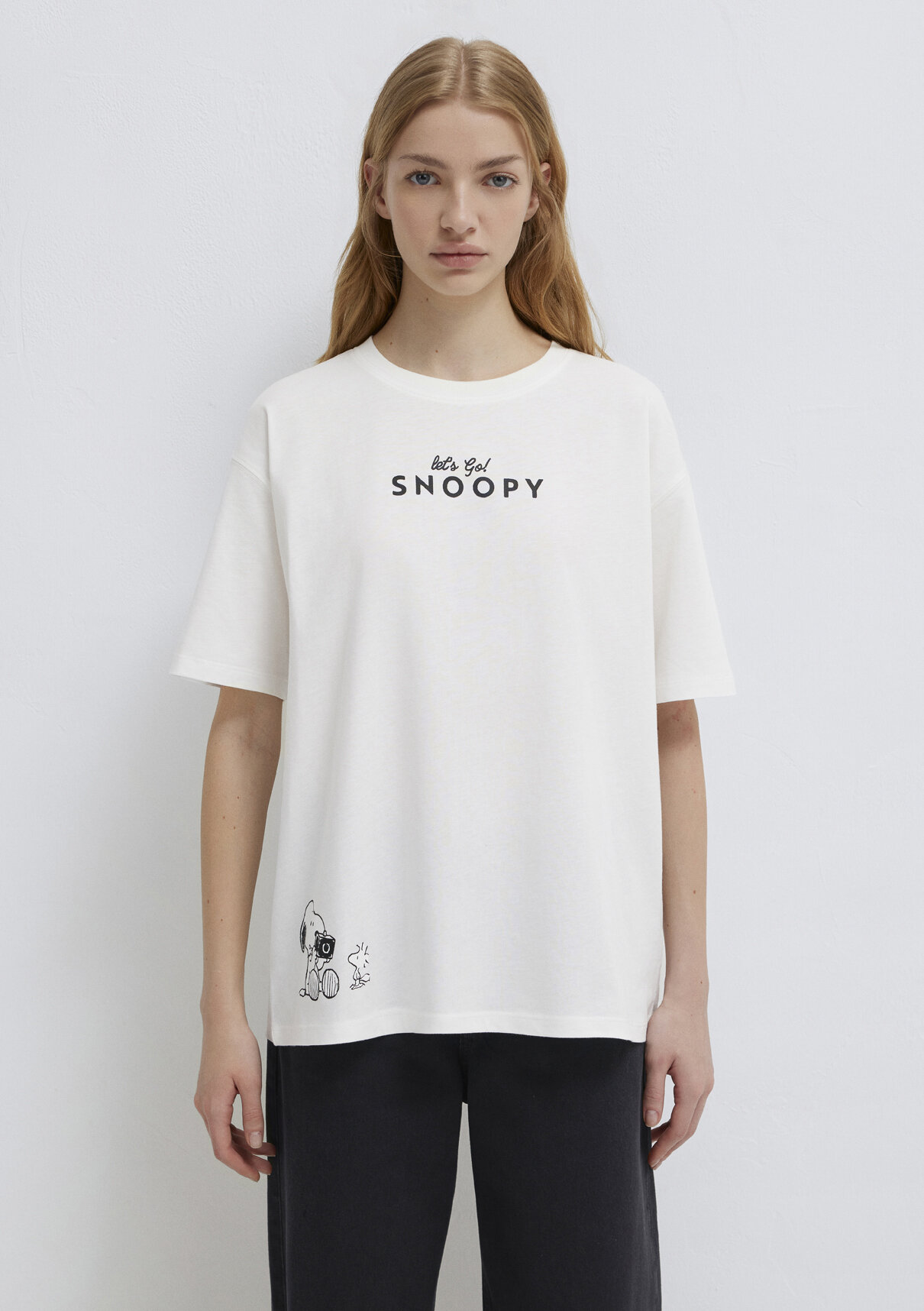 Mavi Snoopy Baskılı Ekru Tişört görsel 3