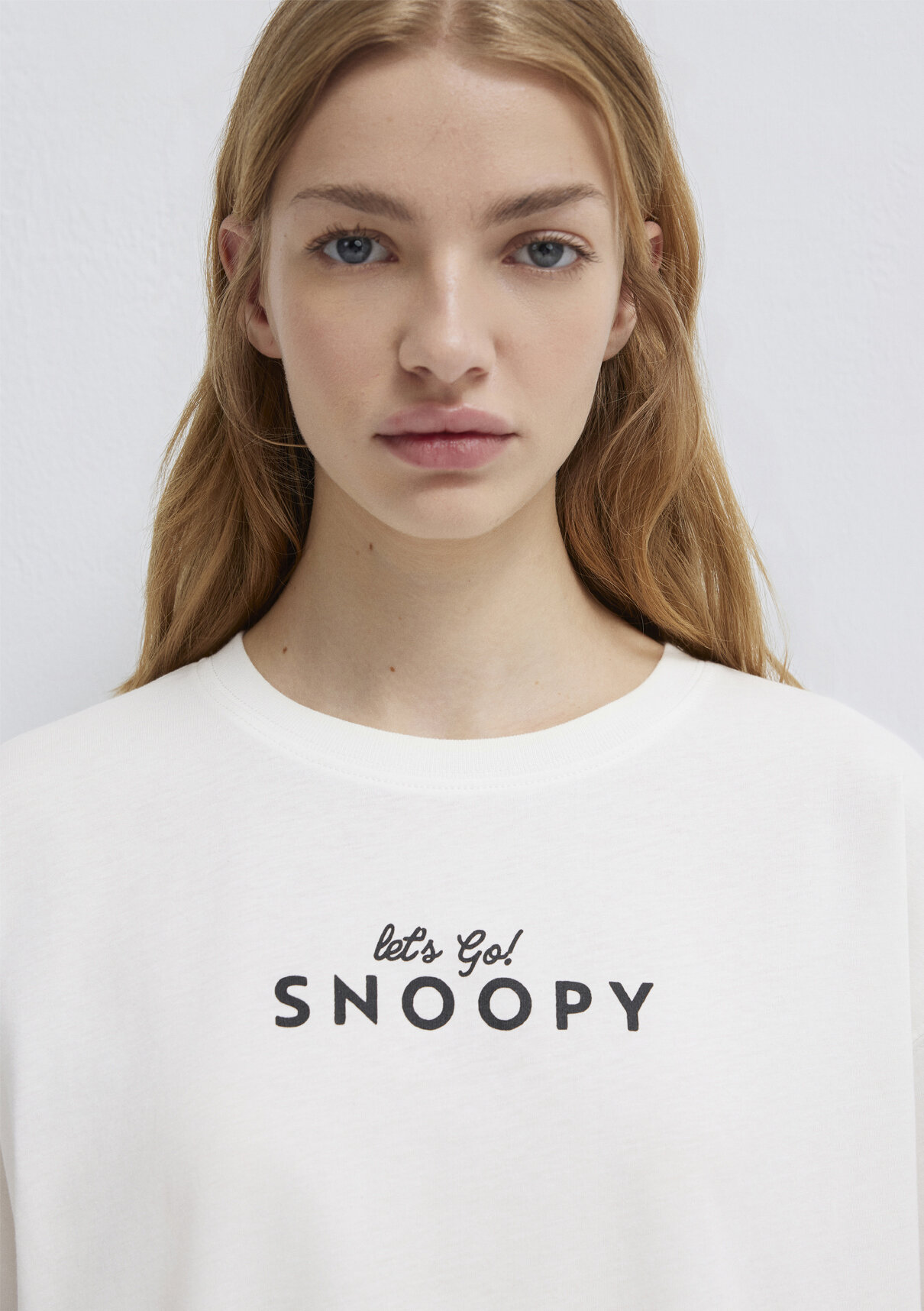 Mavi Snoopy Baskılı Ekru Tişört görsel 6