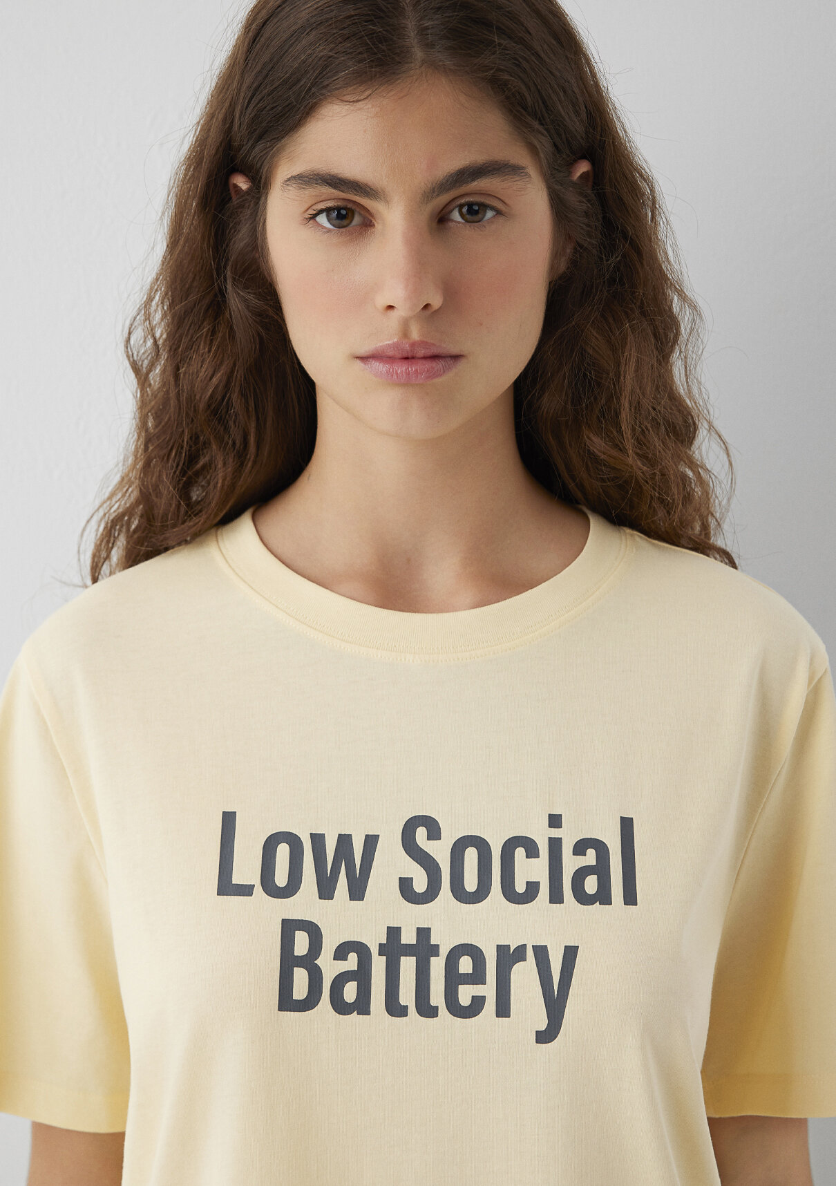 Mavi Low Social Battery Baskılı Tişört görsel 6