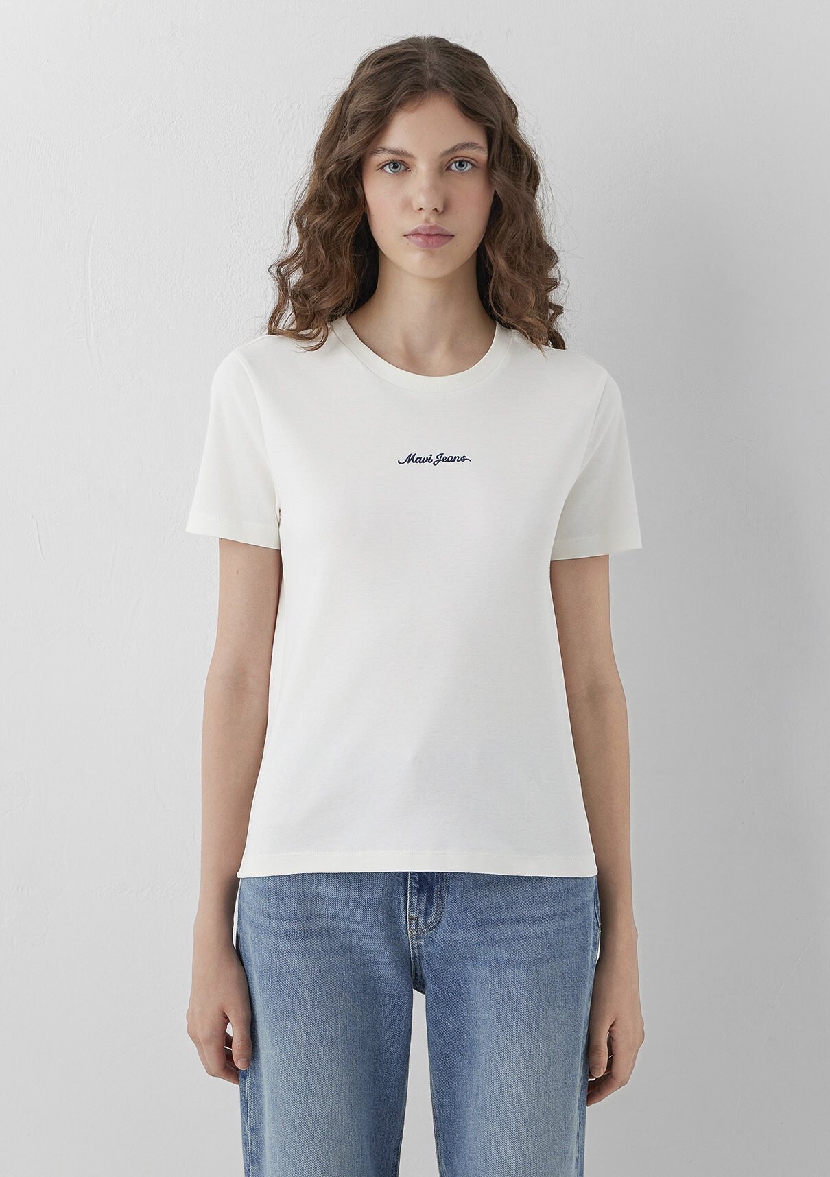 Mavi Jeans Nakışlı Ekru Tişört görsel 3