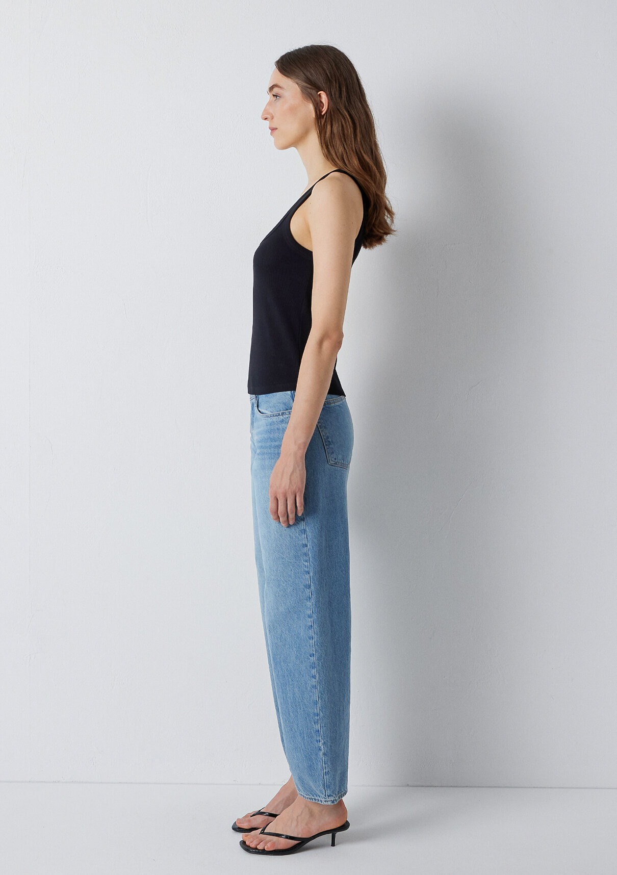 Mavi Siyah Atlet görsel 5