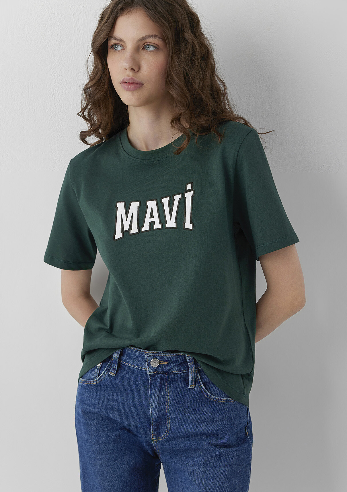 Mavi Logo Baskılı Yeşil Tişört