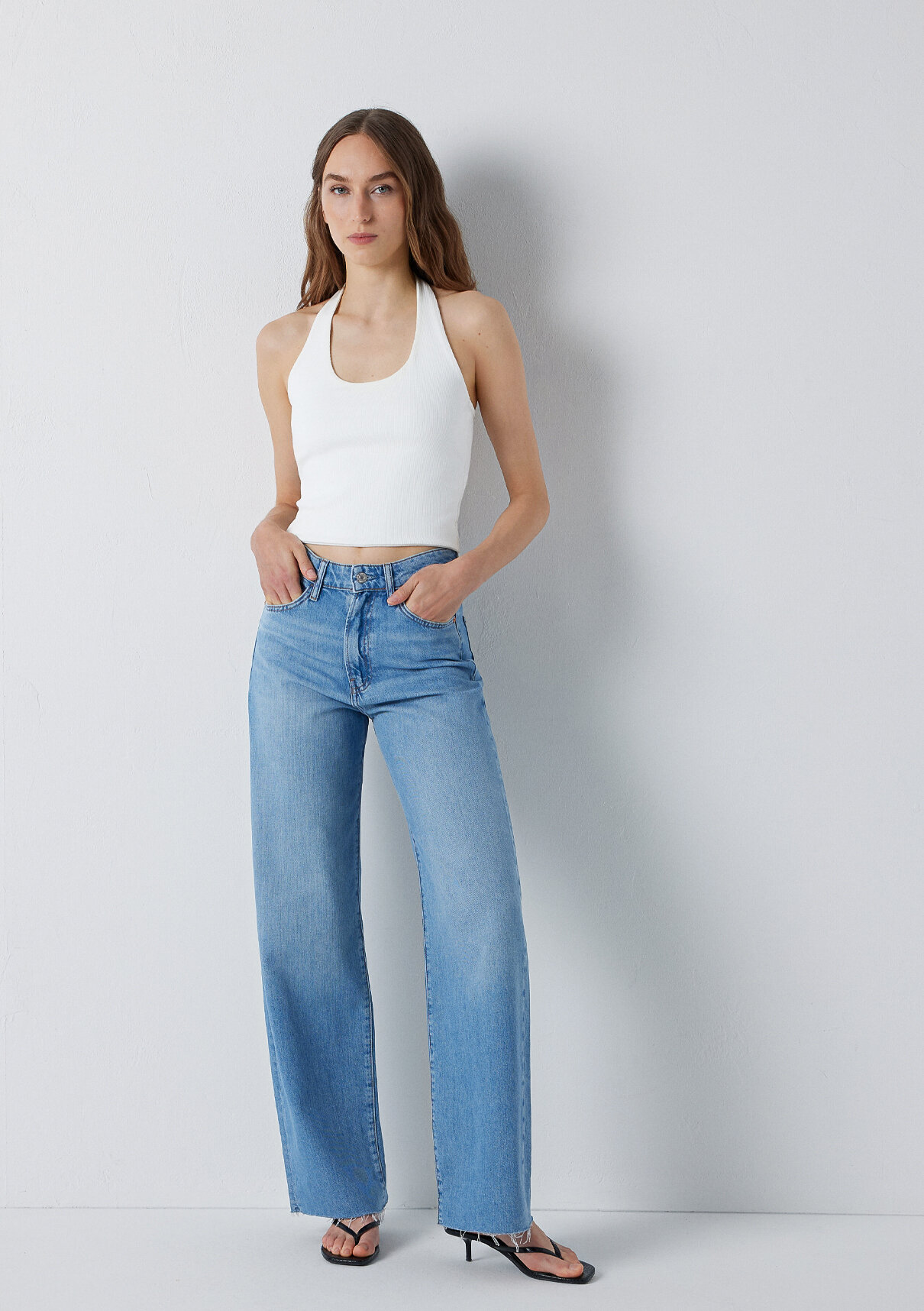 Mavi Halter Yaka Ekru Top görsel 3