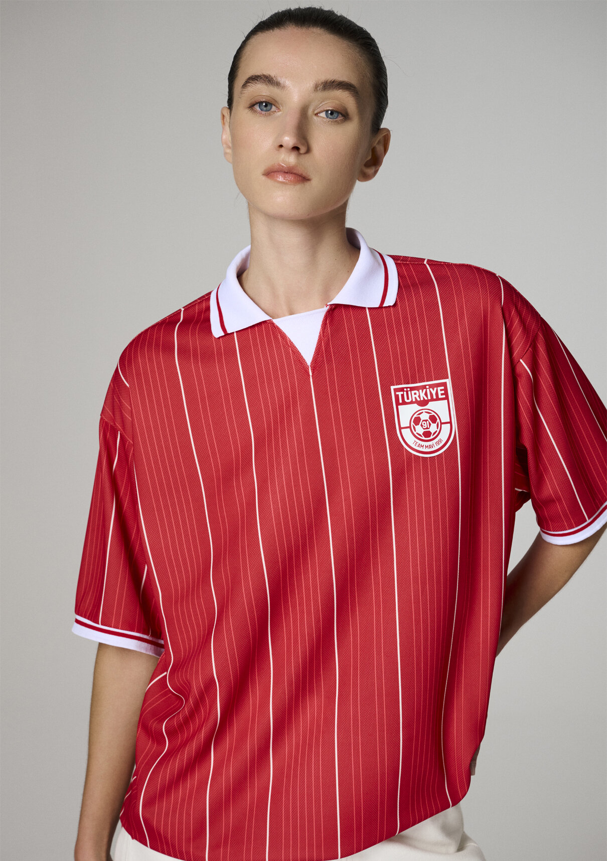Mavi Team Mavi Futbol Koleksiyonu Türkiye Baskılı Kırmızı Forma Tişört görsel 2