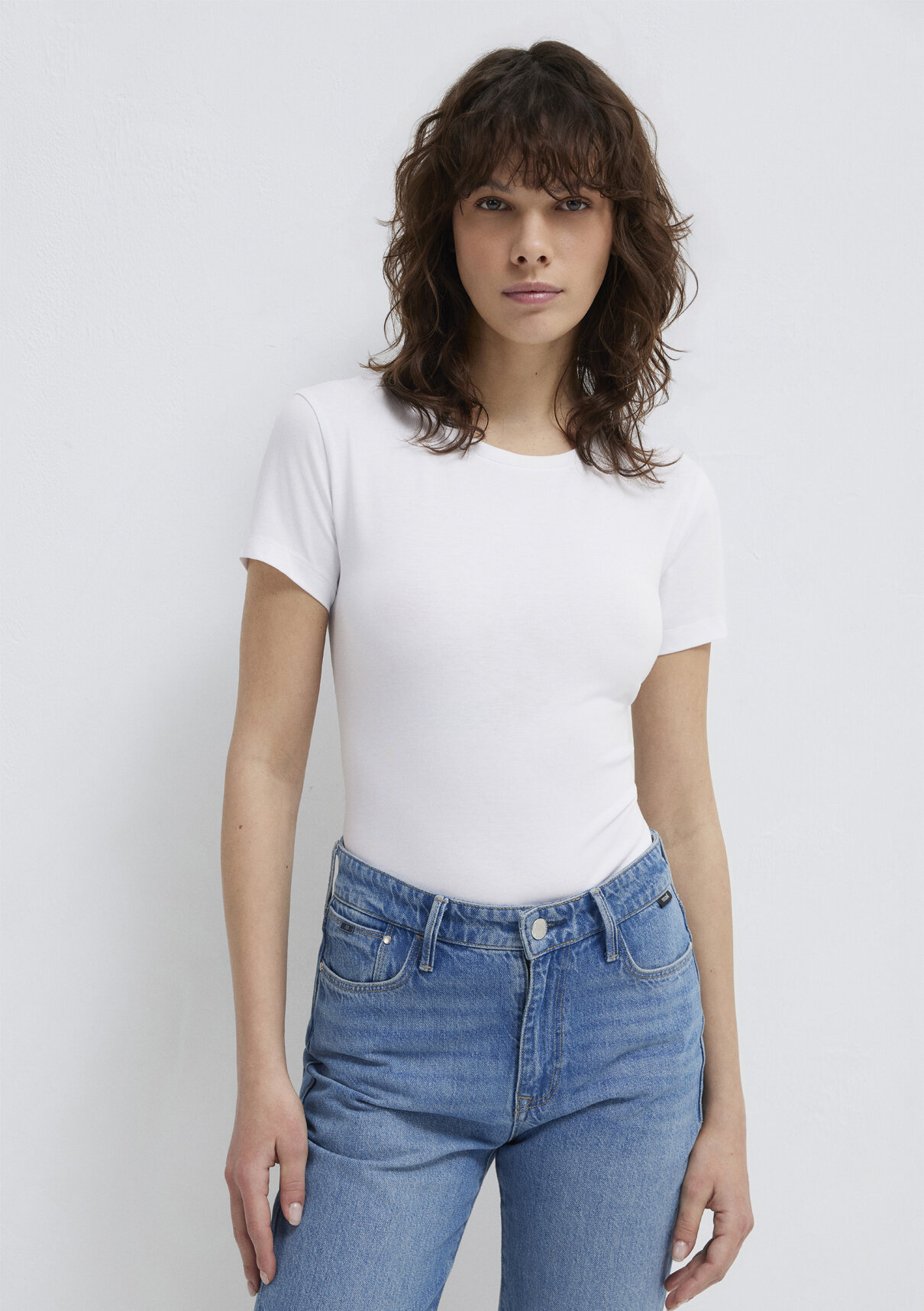 Mavi Stretch Beyaz Basic Tişört