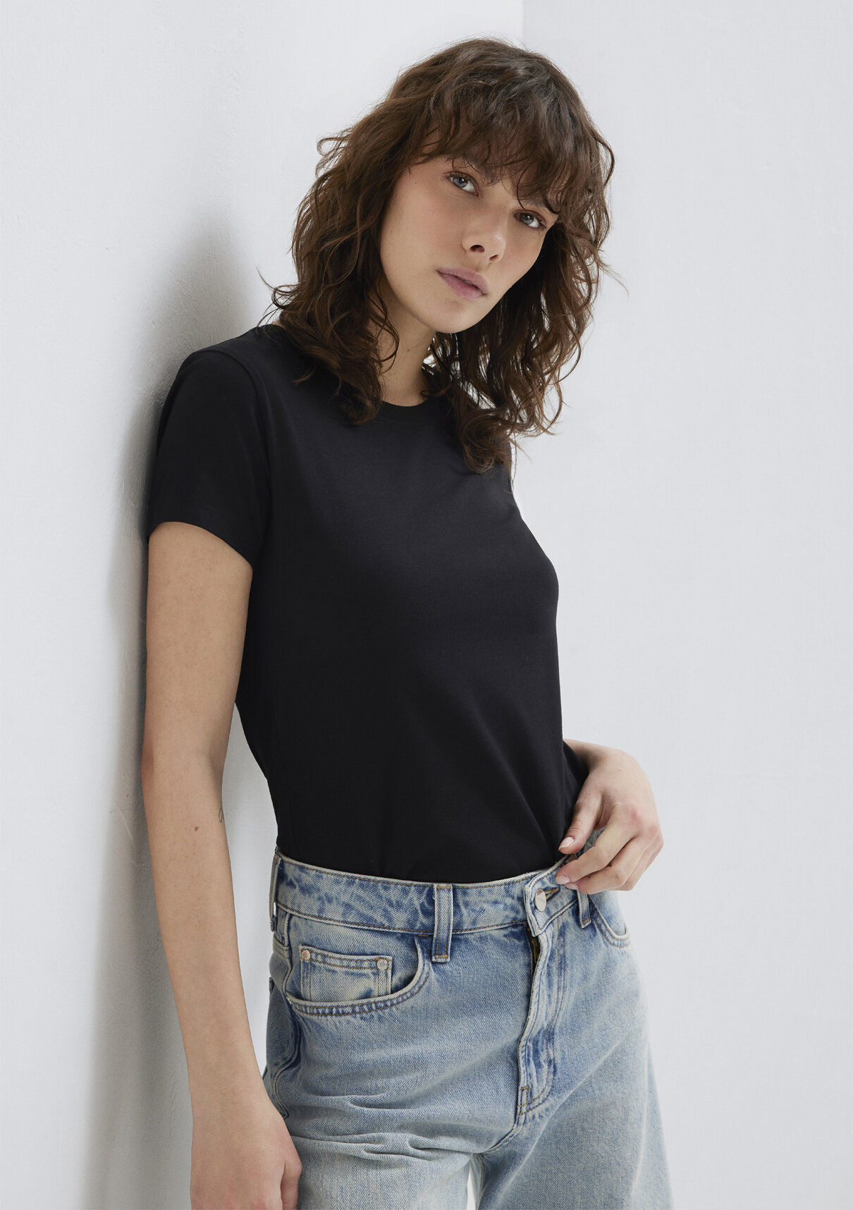 Mavi Stretch Siyah Basic Tişört görsel 2