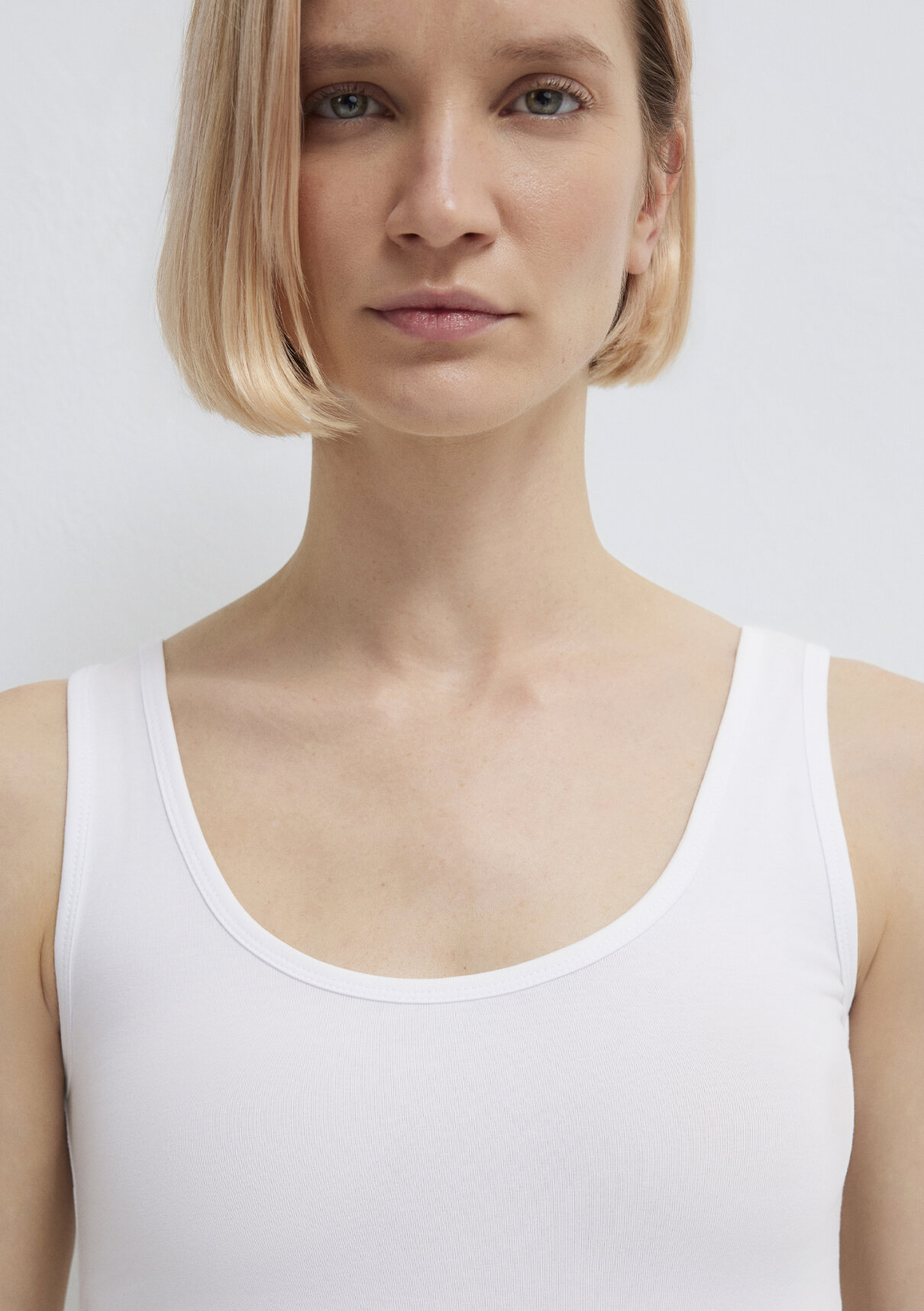 Mavi Beyaz Basic Stretch Atlet görsel 6
