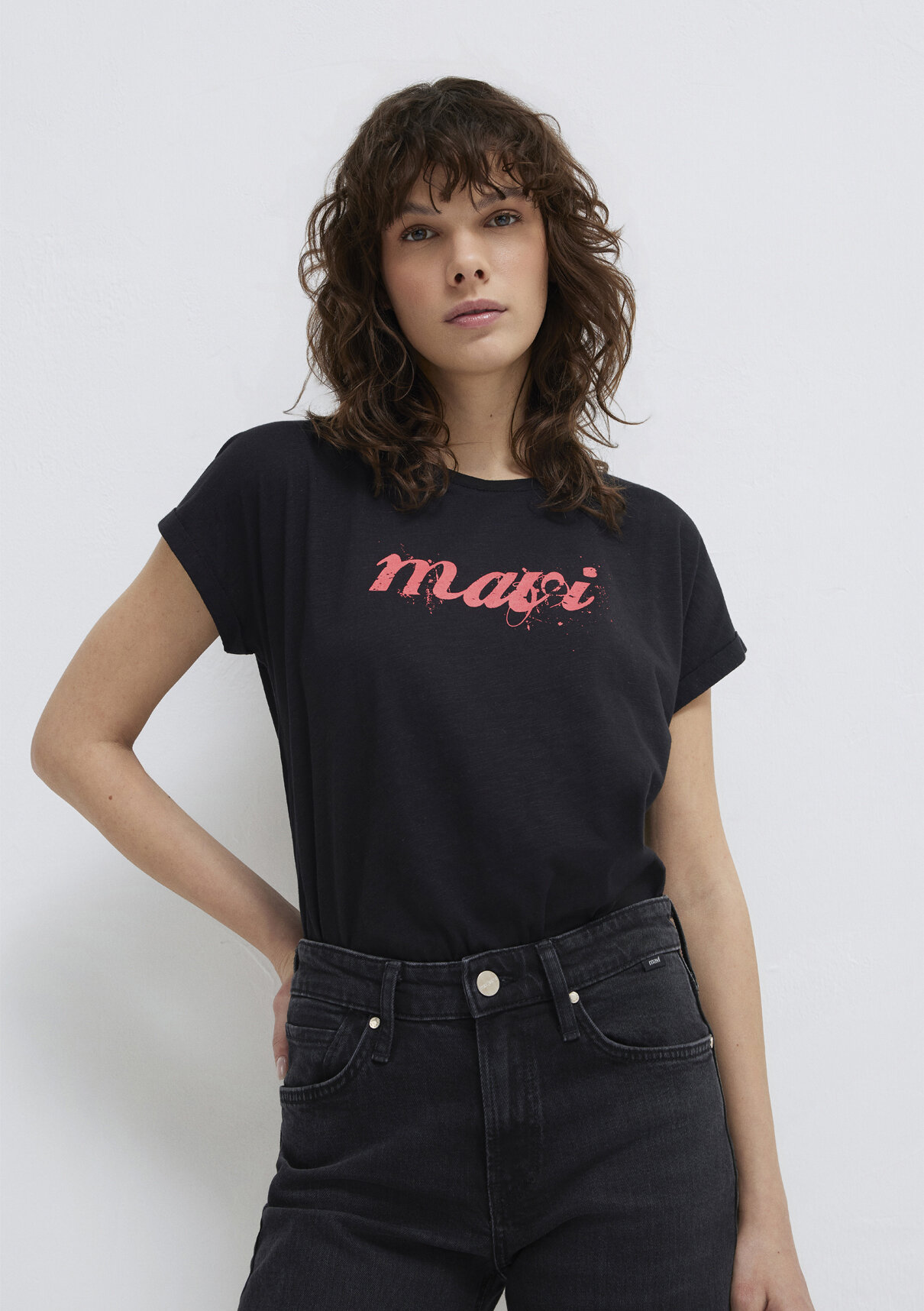 Mavi Logo Baskılı Siyah Tişört görsel 2