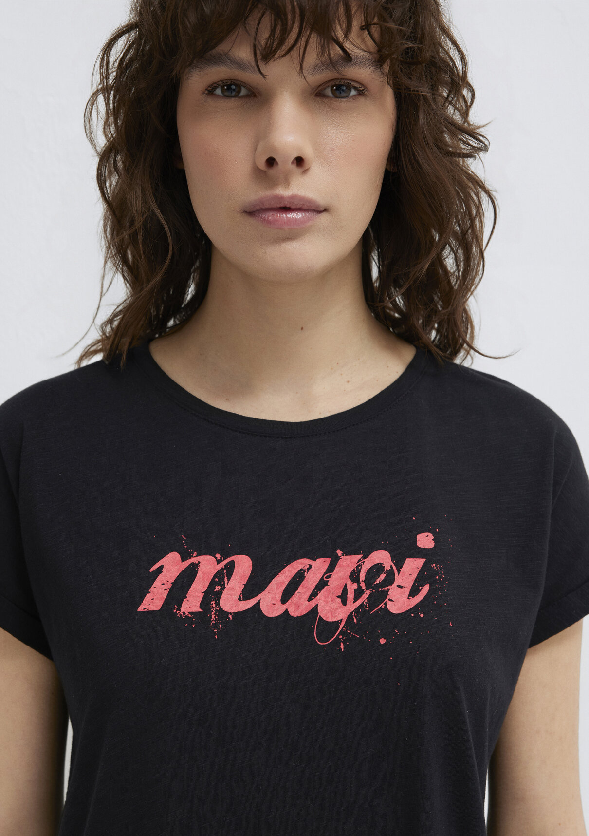 Mavi Logo Baskılı Siyah Tişört görsel 6