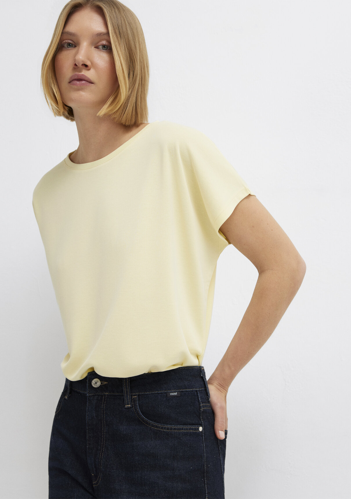 Mavi Soft-Premium Sarı (TENCEL™) Liyosel Karışımlı Basic Tişört görsel 2