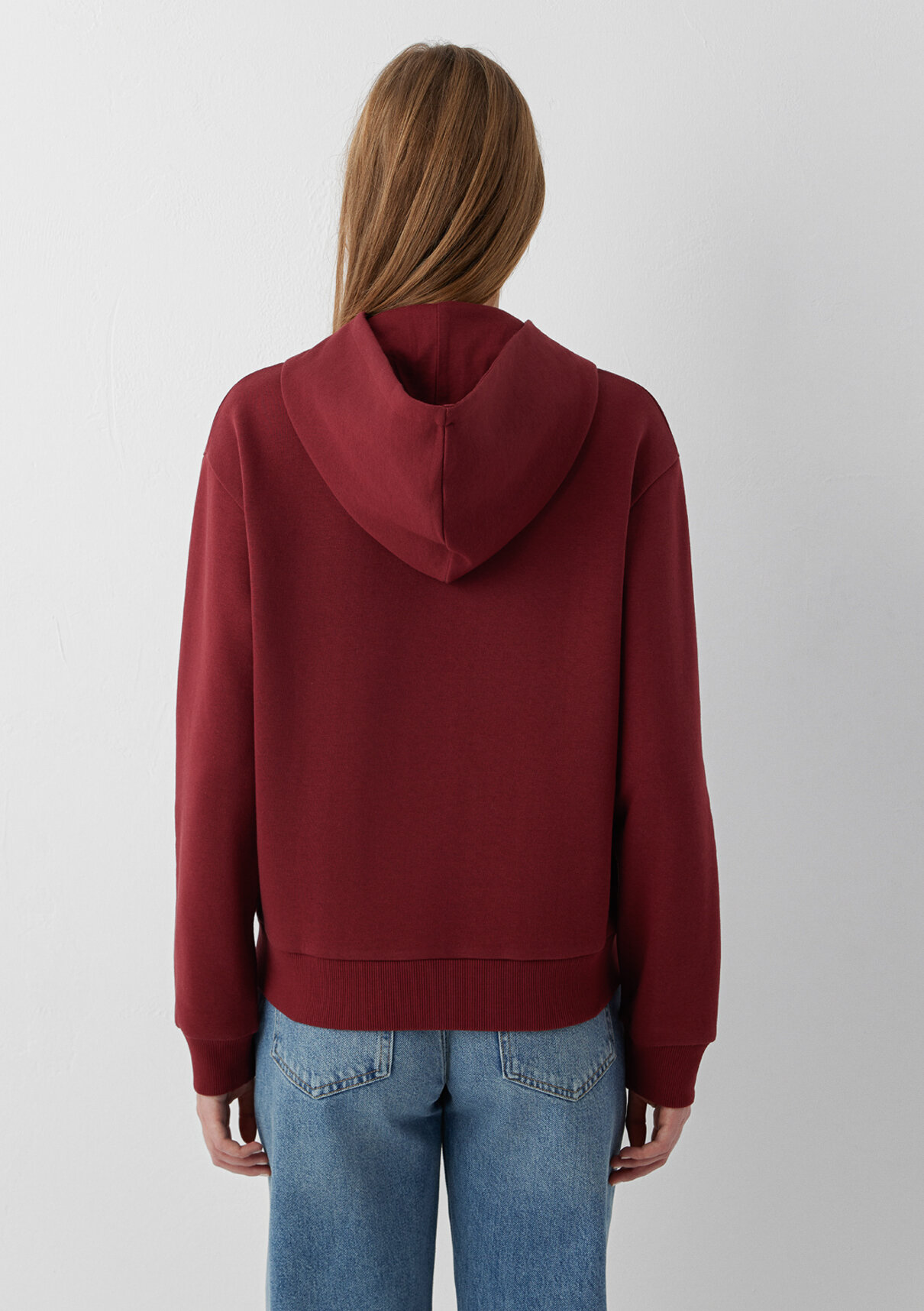 Mavi Kapüşonlu Kırmızı Sweatshirt görsel 5