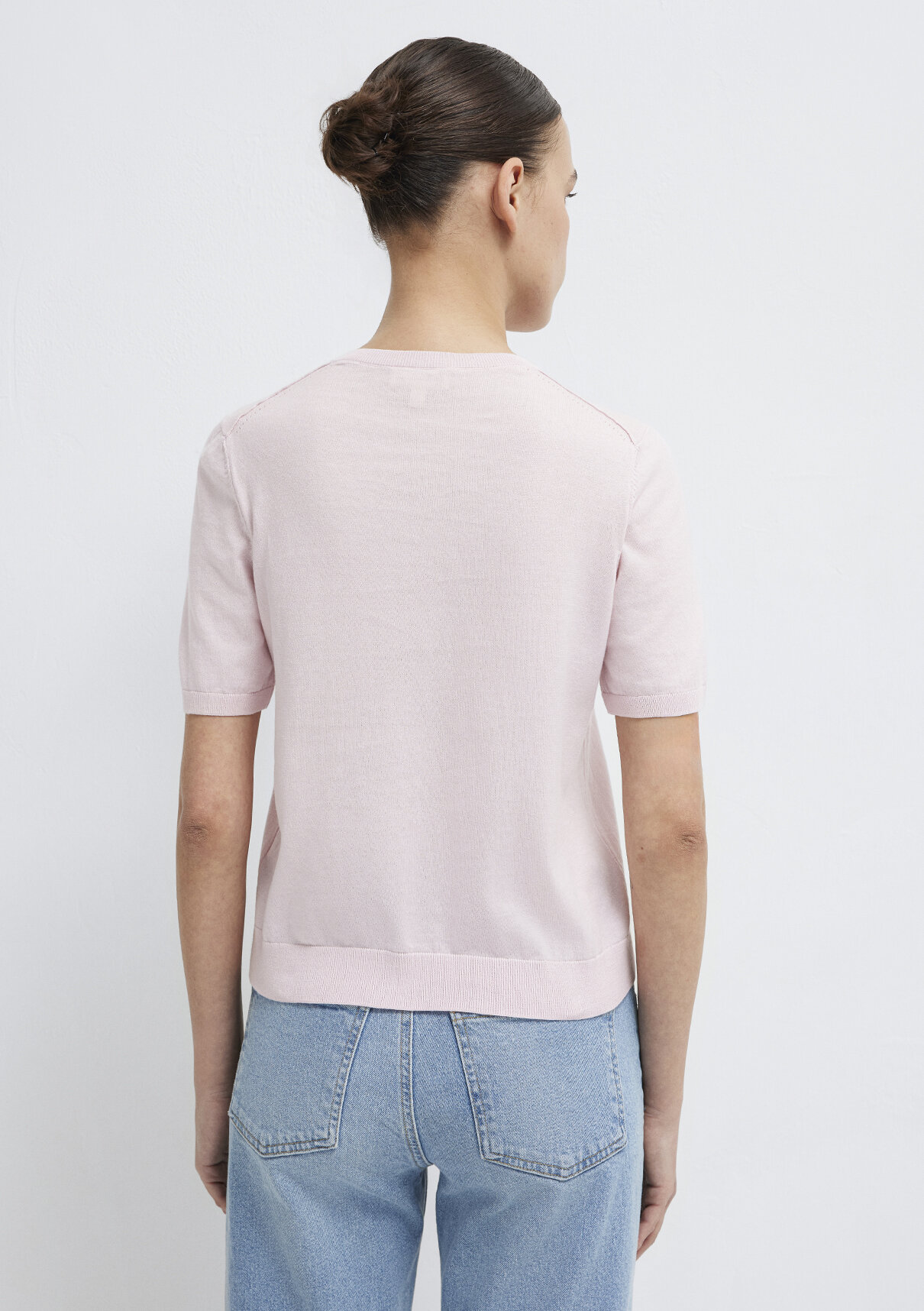 Mavi V Yaka Pembe Triko görsel 5