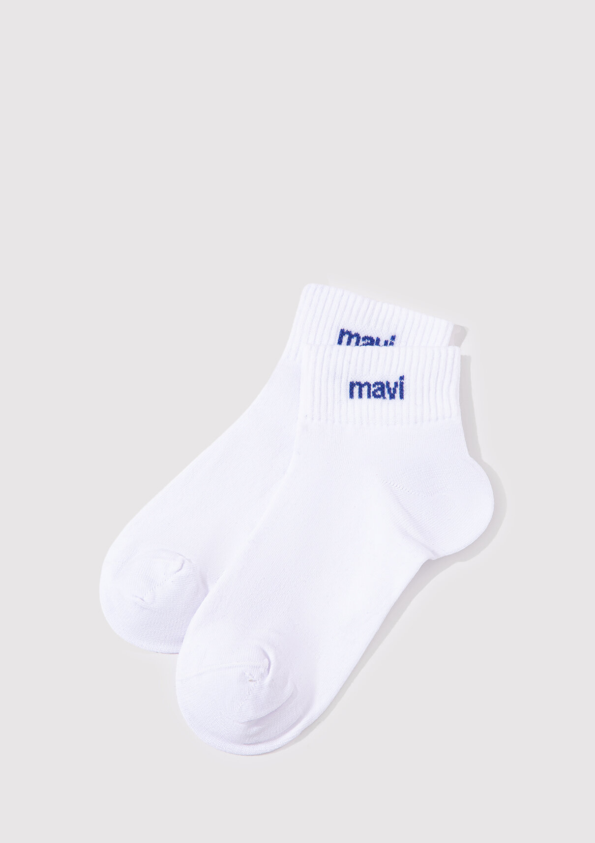 Mavi Logo Detaylı Beyaz Patik Çorap