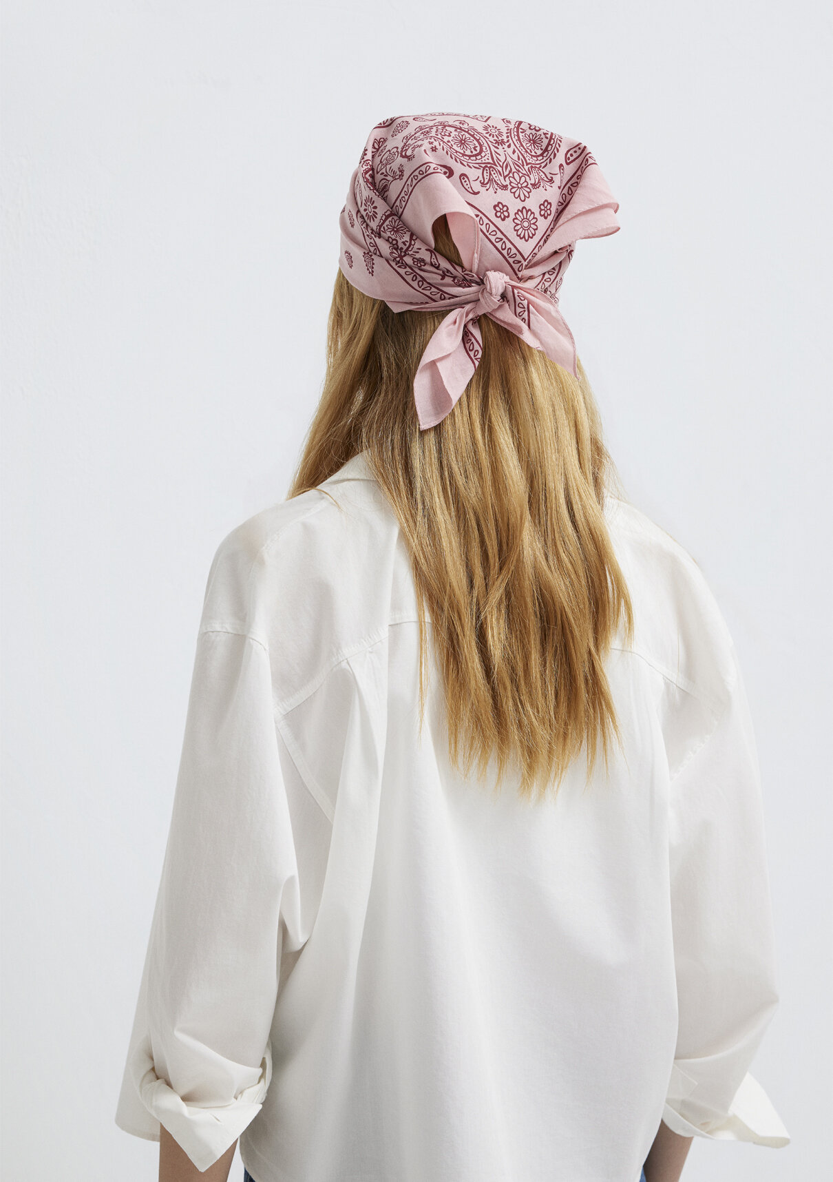 Mavi Baskılı Pembe Bandana