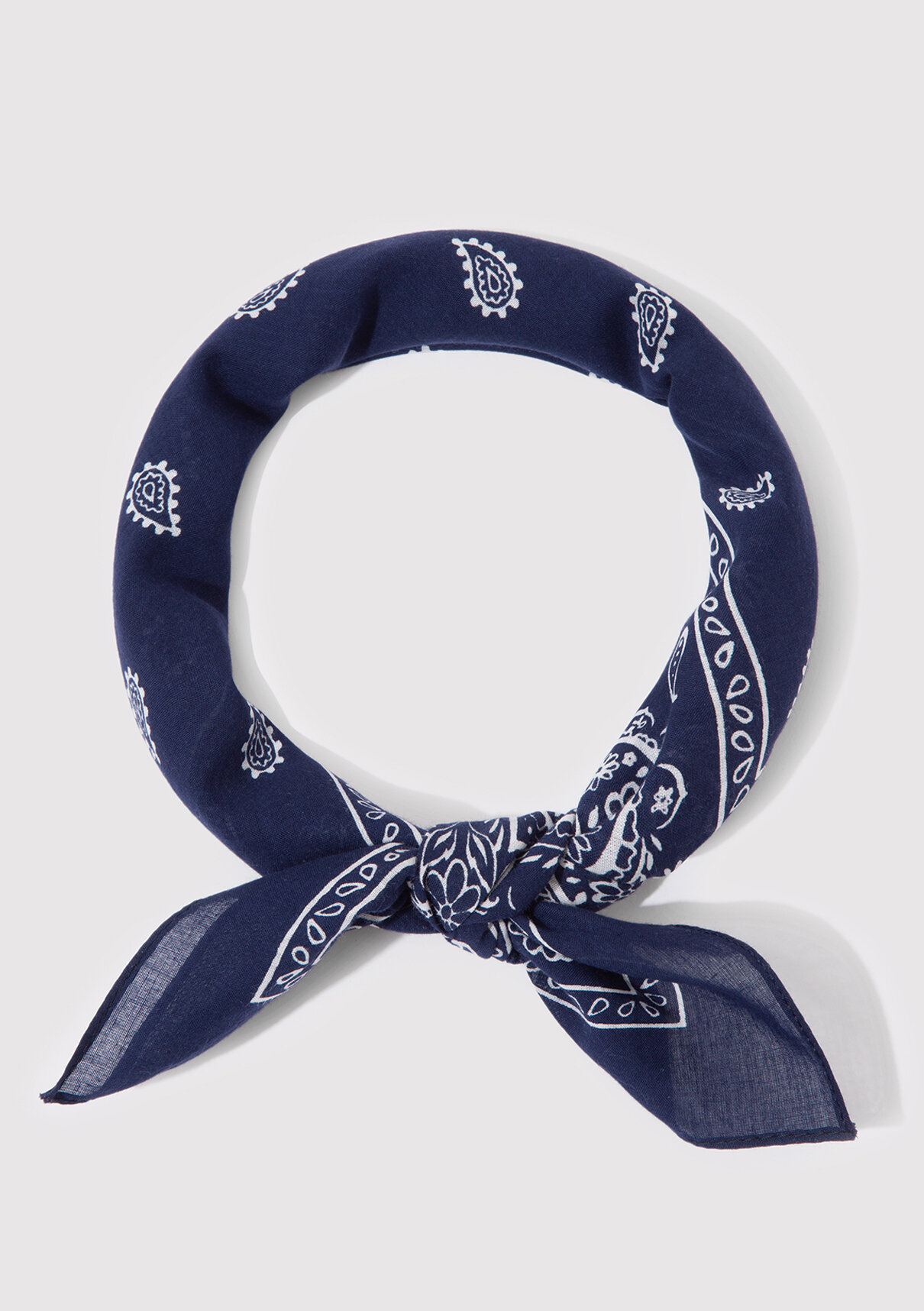 Mavi Baskılı Lacivert Bandana görsel 4