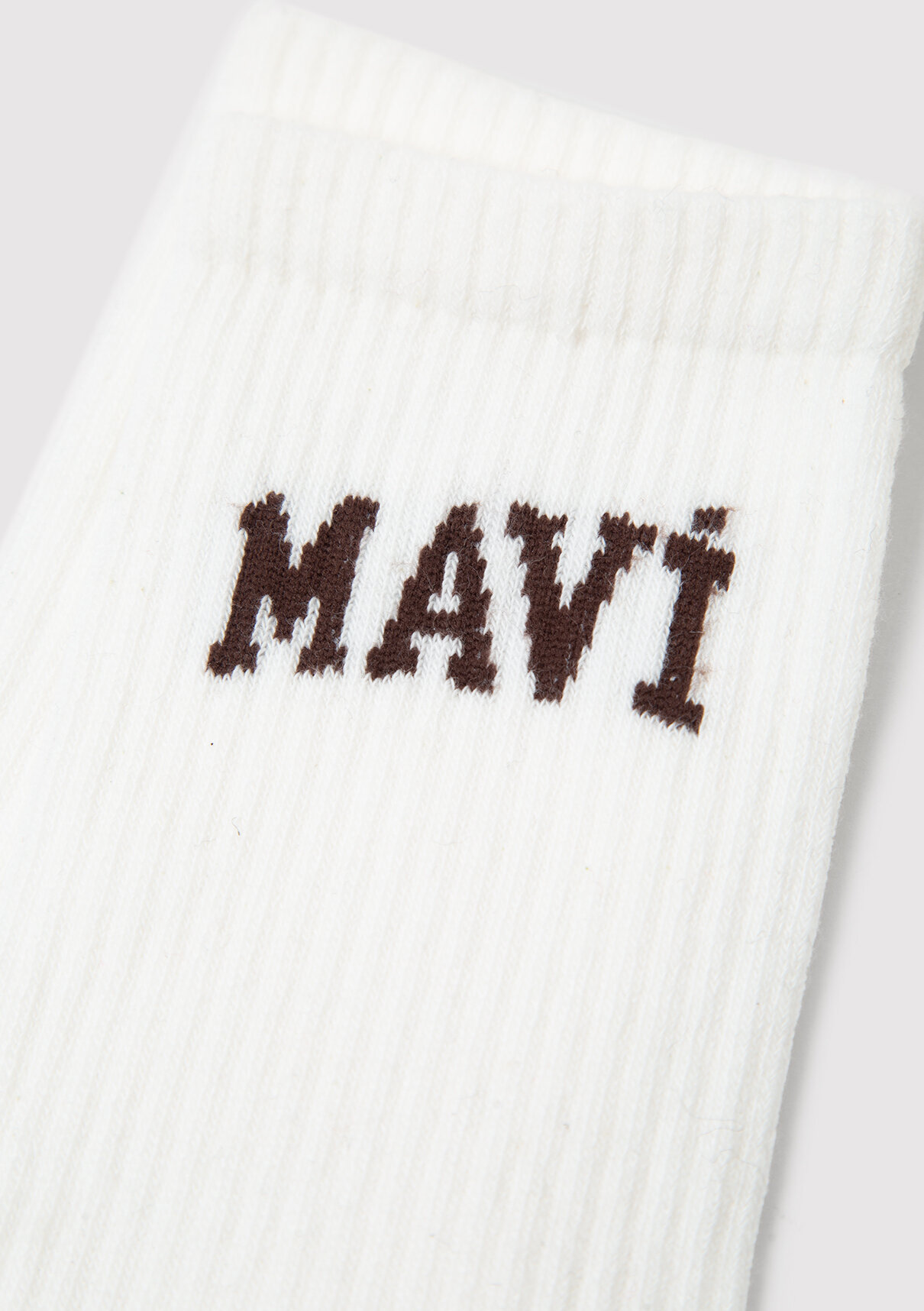 Mavi Logo Detaylı Beyaz Soket Çorap görsel 2