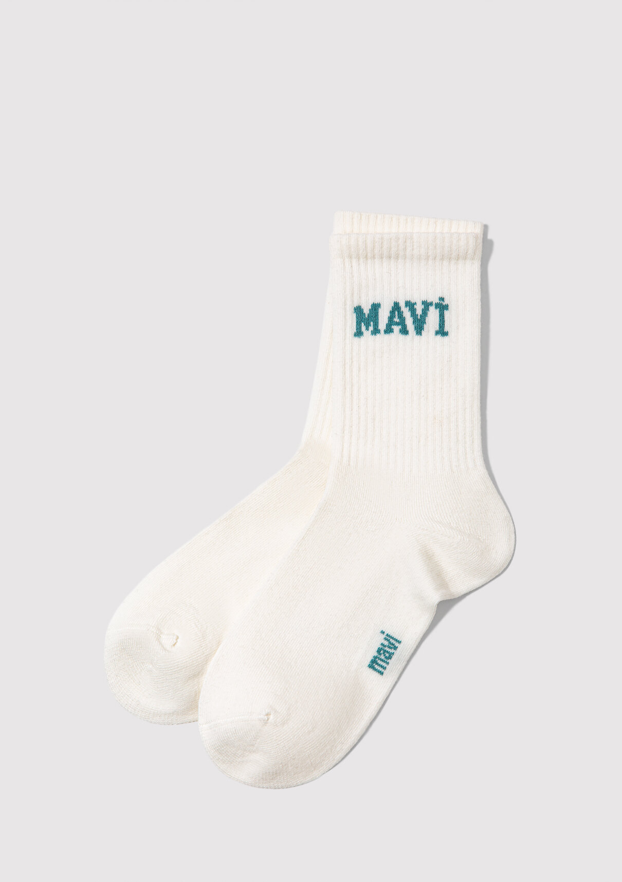 Mavi Logo Detaylı Ekru Soket Çorap