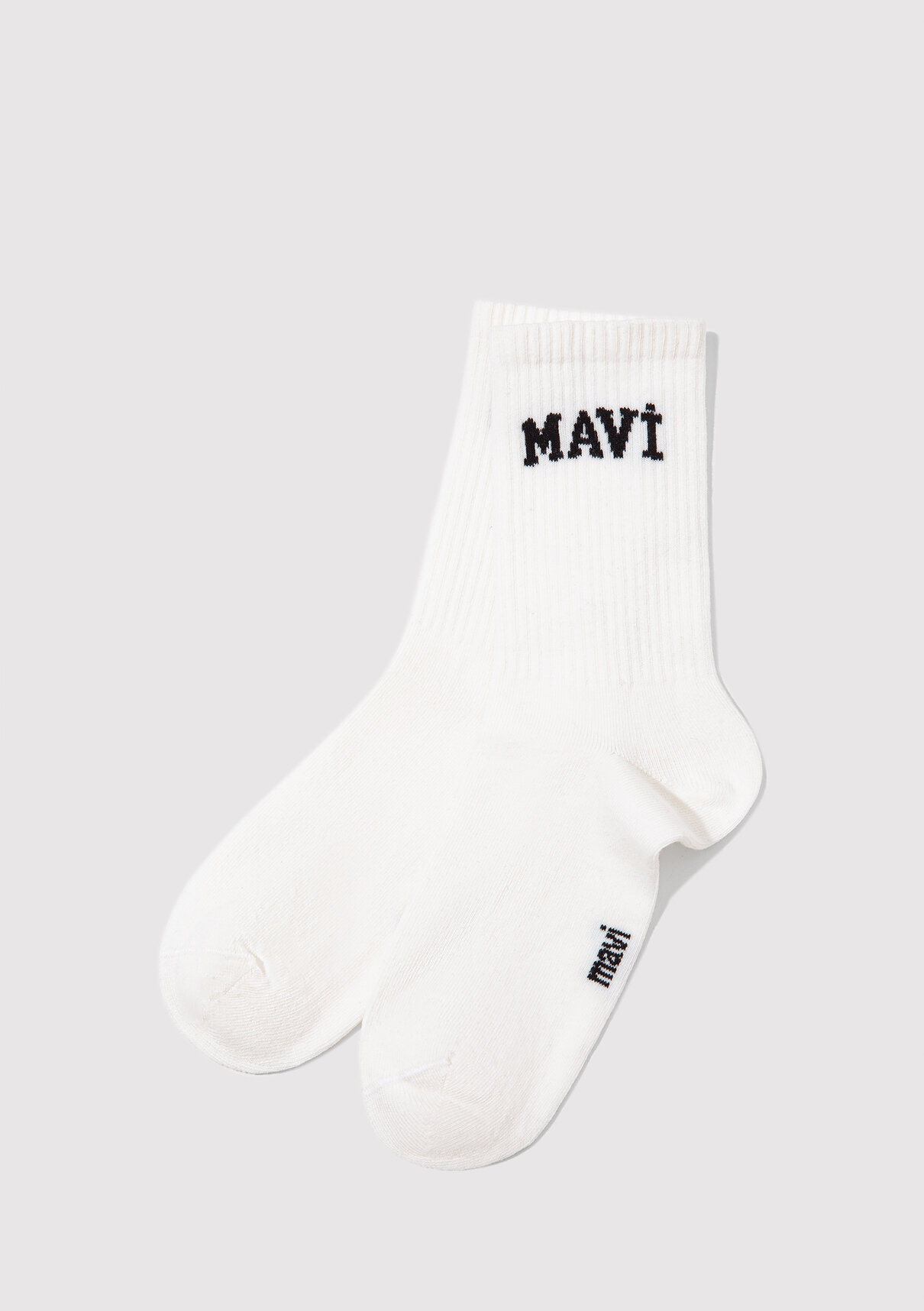 Mavi Logo Baskılı Beyaz Soket Çorap