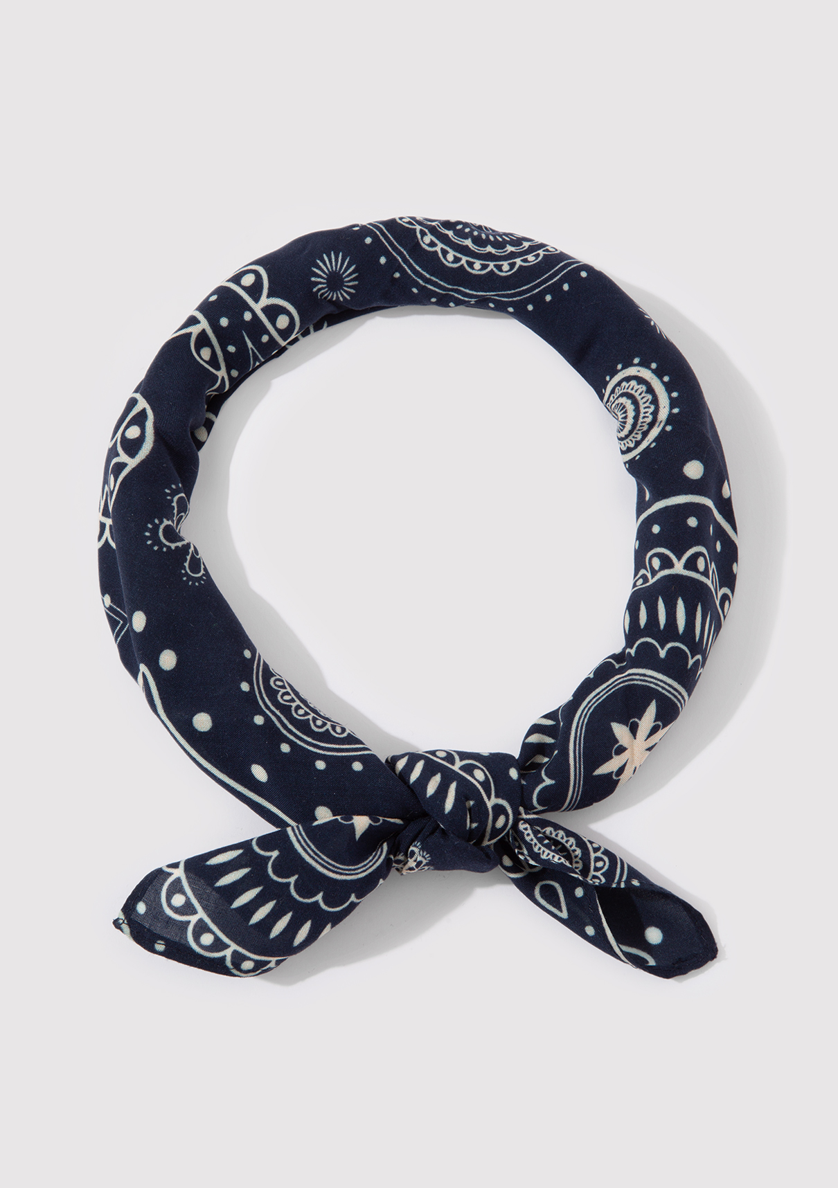 Mavi Baskılı Lacivert Bandana görsel 3