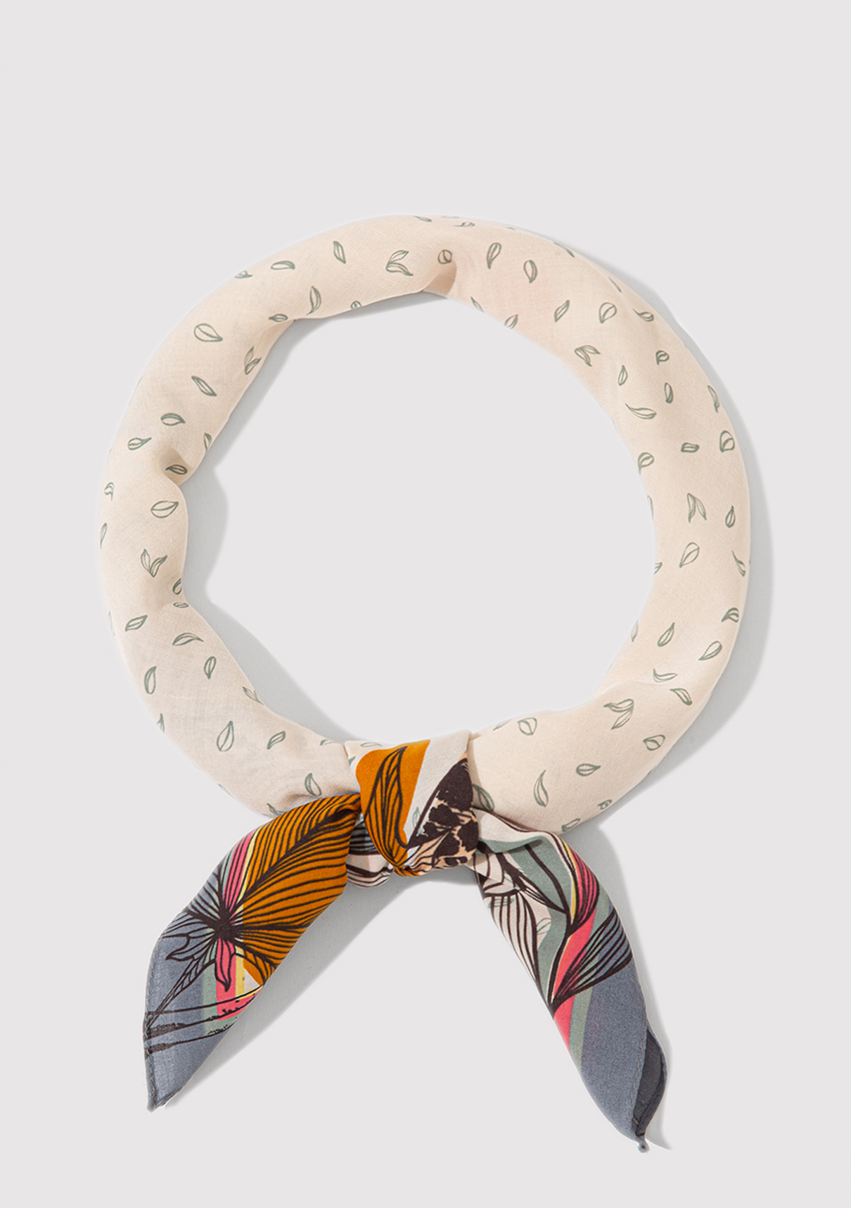 Mavi Renkli Bandana görsel 3