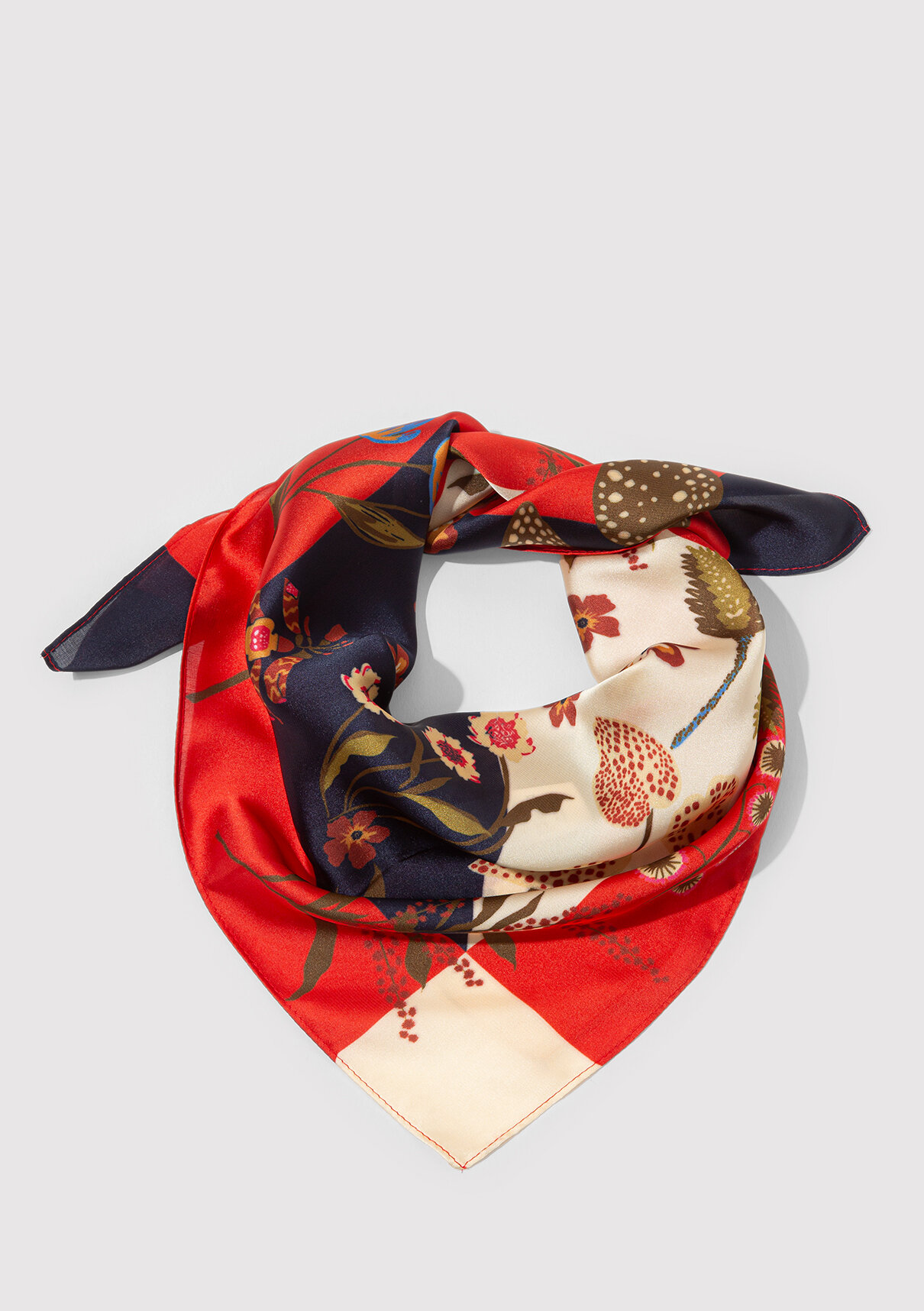 Mavi Baskılı Bandana görsel 2