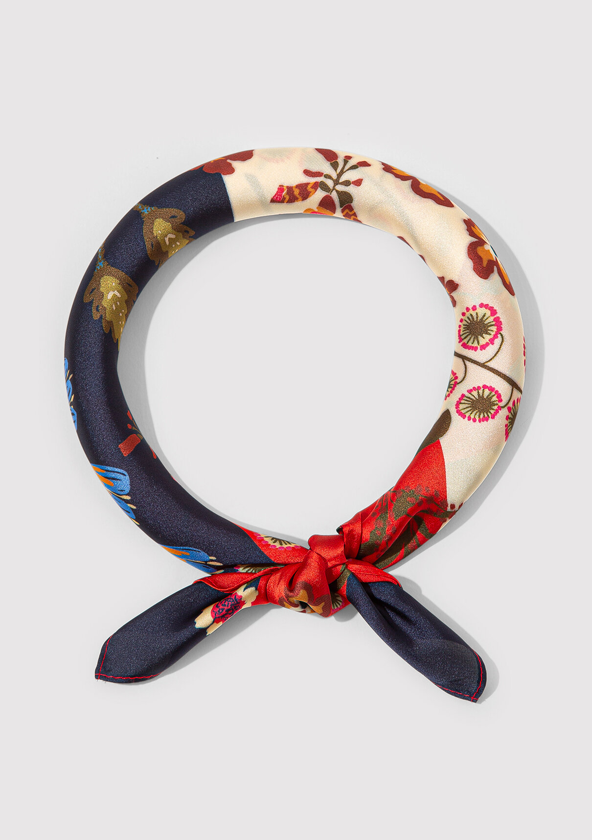 Mavi Baskılı Bandana görsel 3