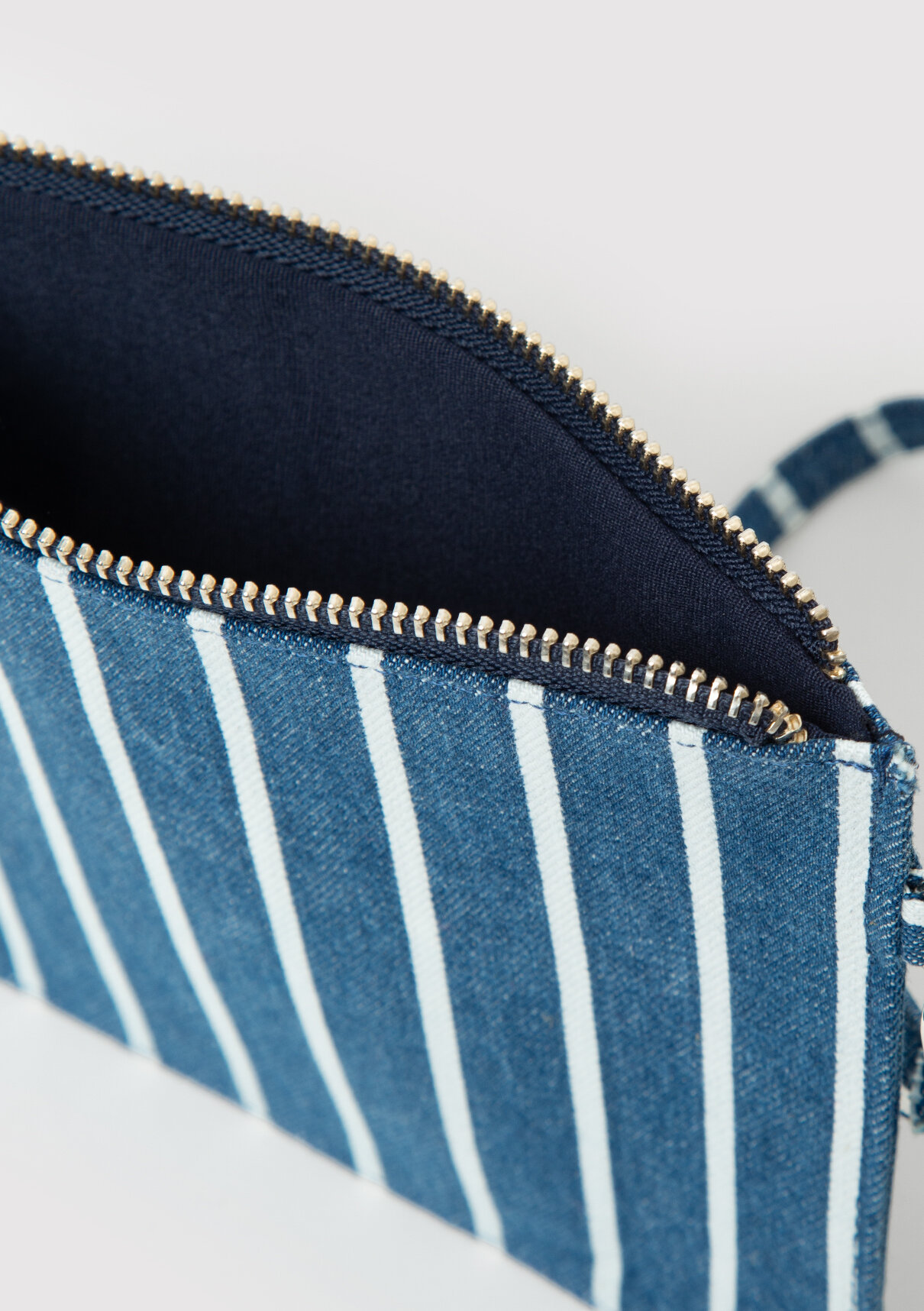 Mavi Çizgili Denim El Çantası görsel 5