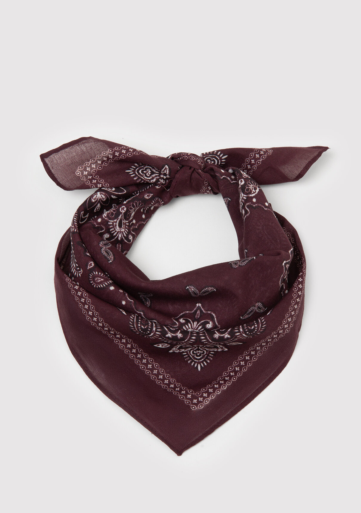 Mavi Şal Desenli Bordo Bandana görsel 2