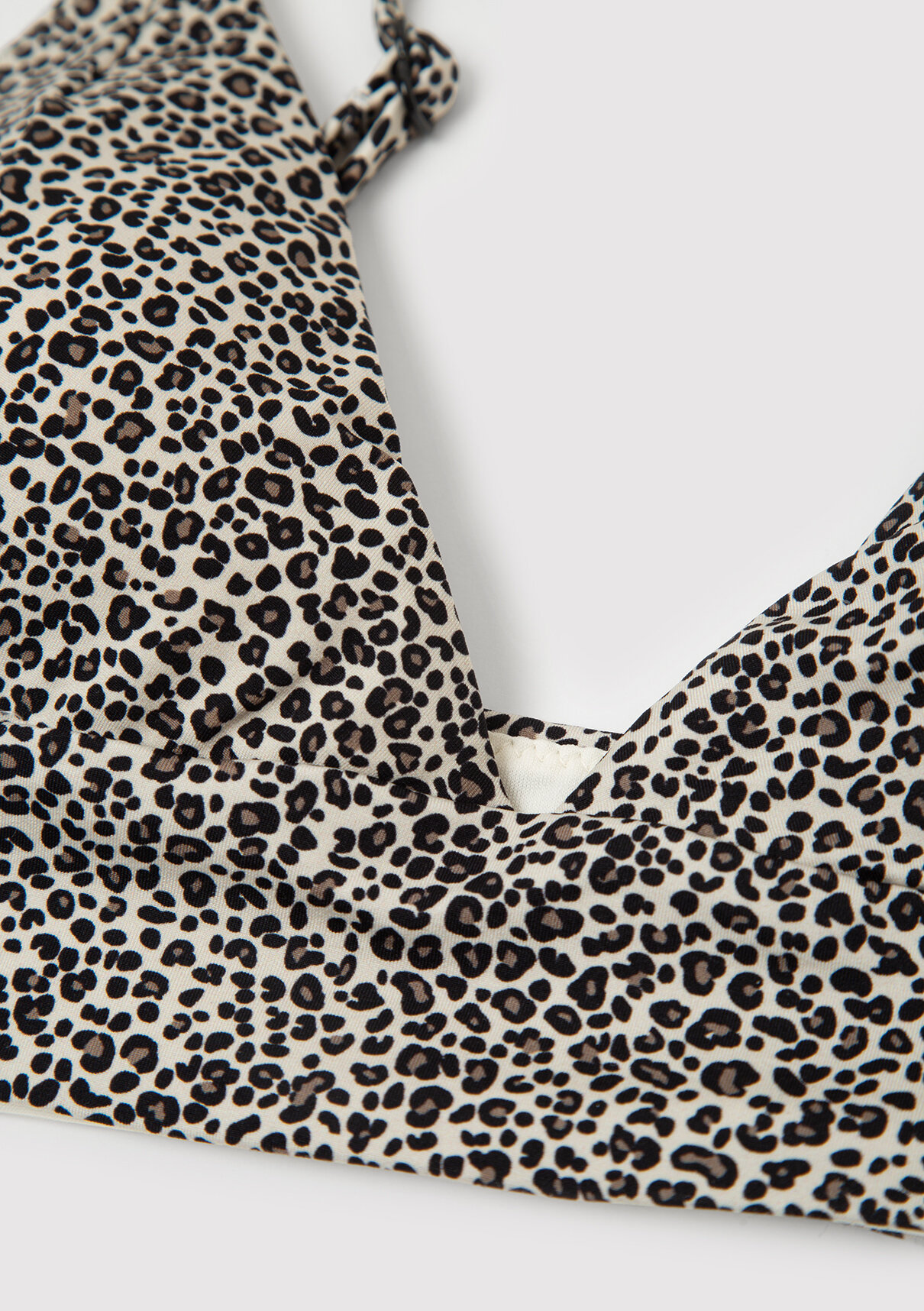 Mavi Leopar Desenli Bikini Üstü görsel 6