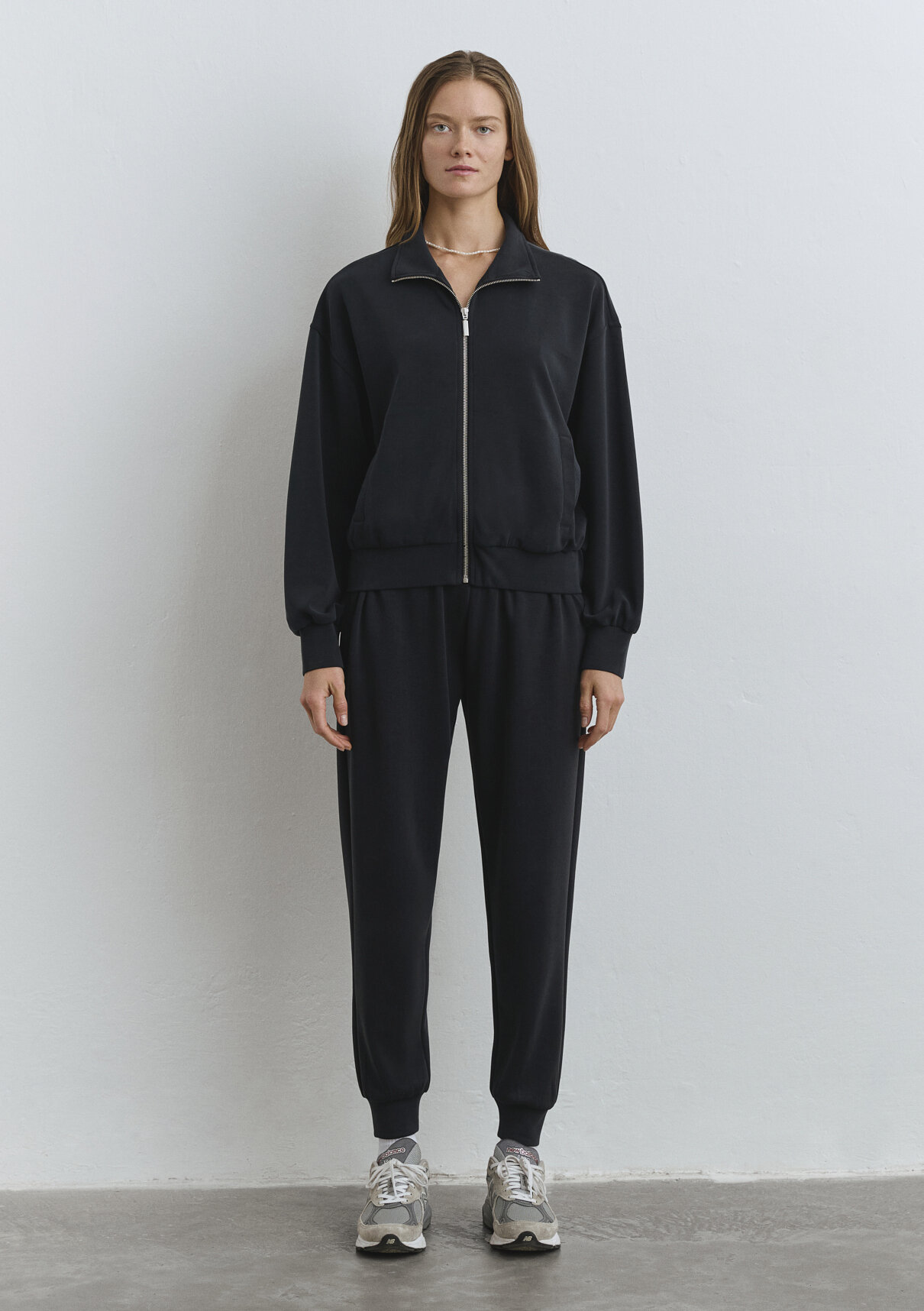 Mavi Siyah (TENCEL™) Modal Karışımlı Sweatshirt görsel 4