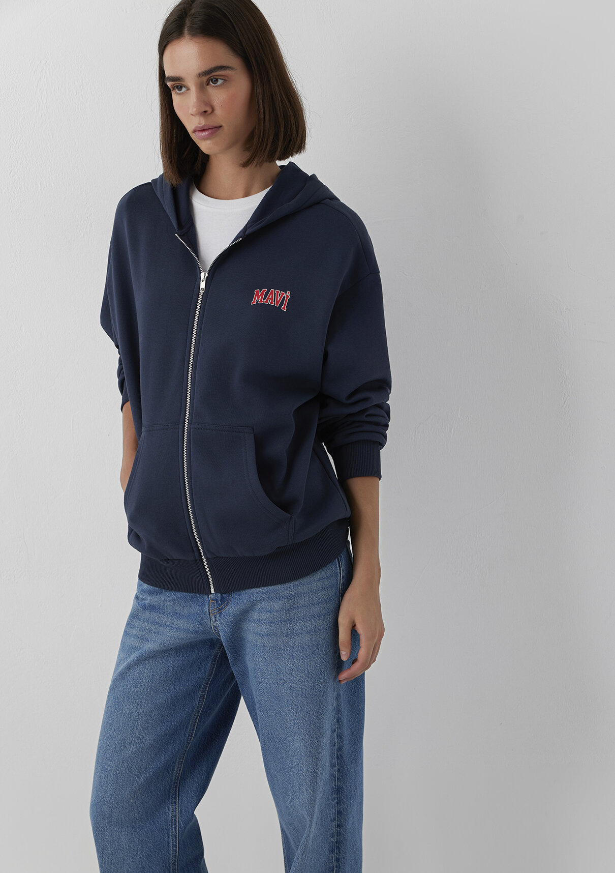 Mavi Kapüşonlu Lacivert Sweatshirt görsel 2