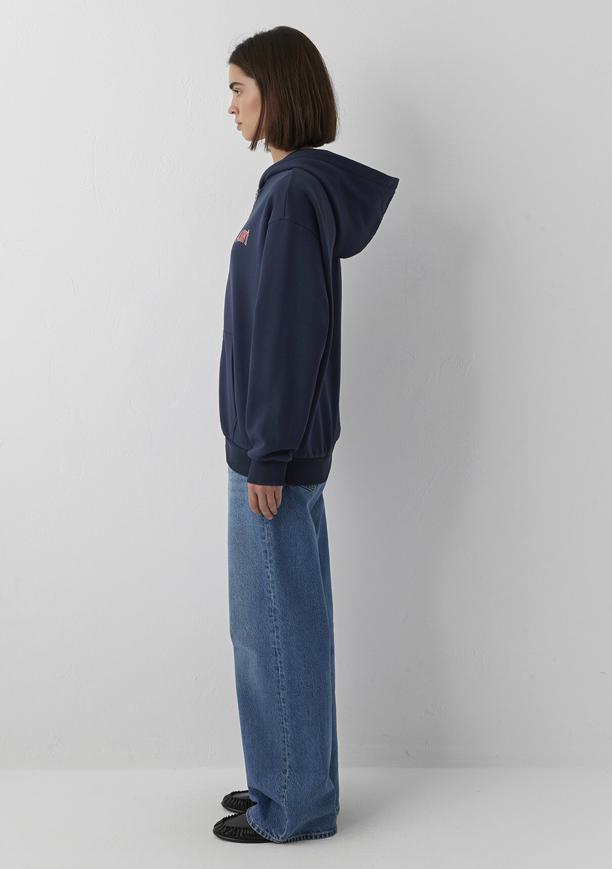 Mavi Kapüşonlu Lacivert Sweatshirt görsel 4