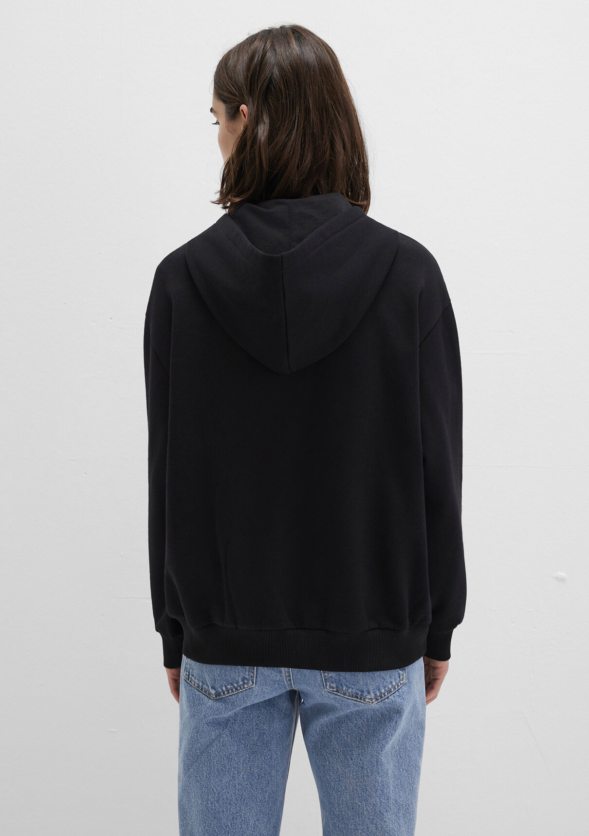 Mavi Logo Baskılı Kapüşonlu Fermuarlı Siyah Sweatshirt görsel 5