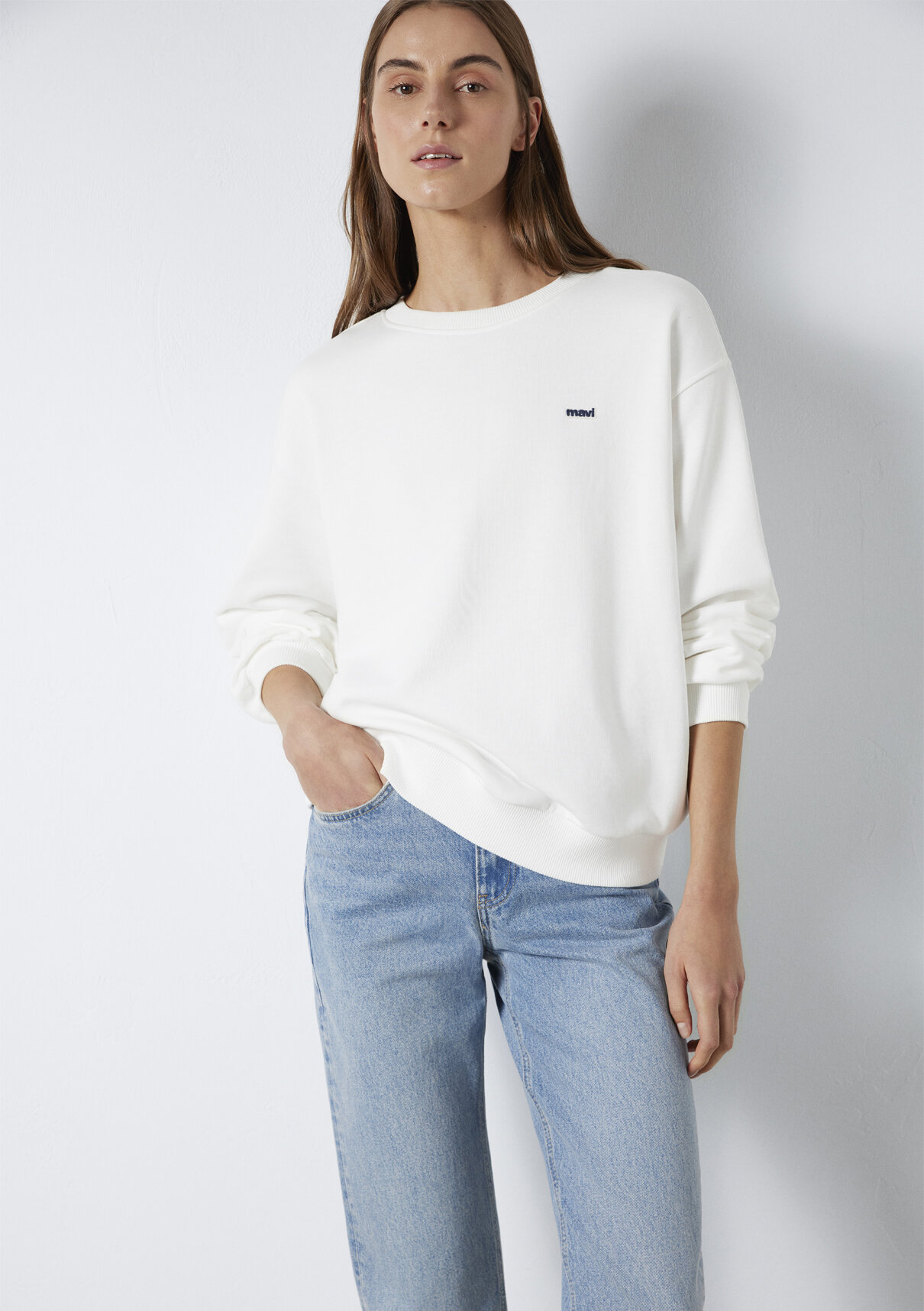 Mavi Nakışlı Ekru Sweatshirt görsel 3