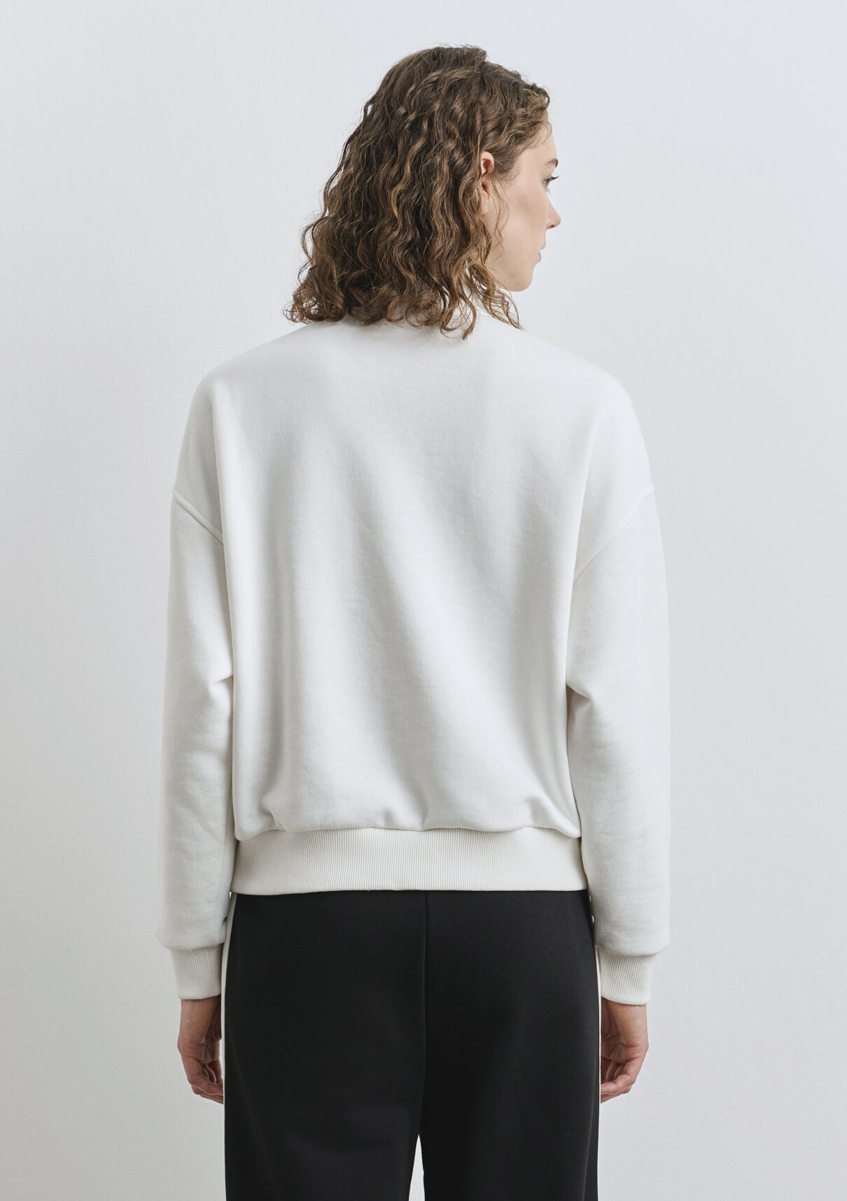 Mavi Logo Baskılı Yarı Fermuarlı Ekru Sweatshirt görsel 4