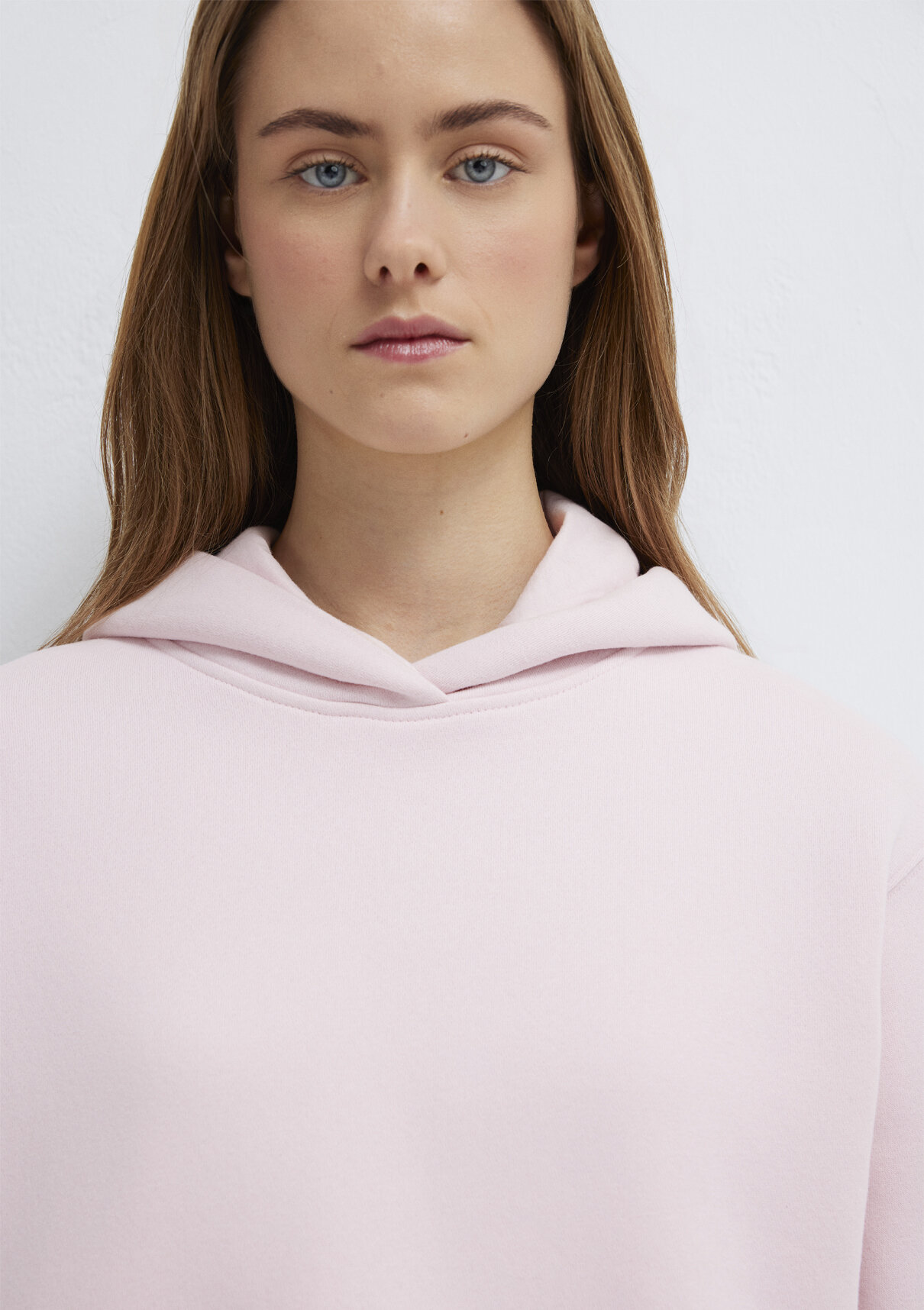 Mavi Kapüşonlu Pembe Sweatshirt görsel 6