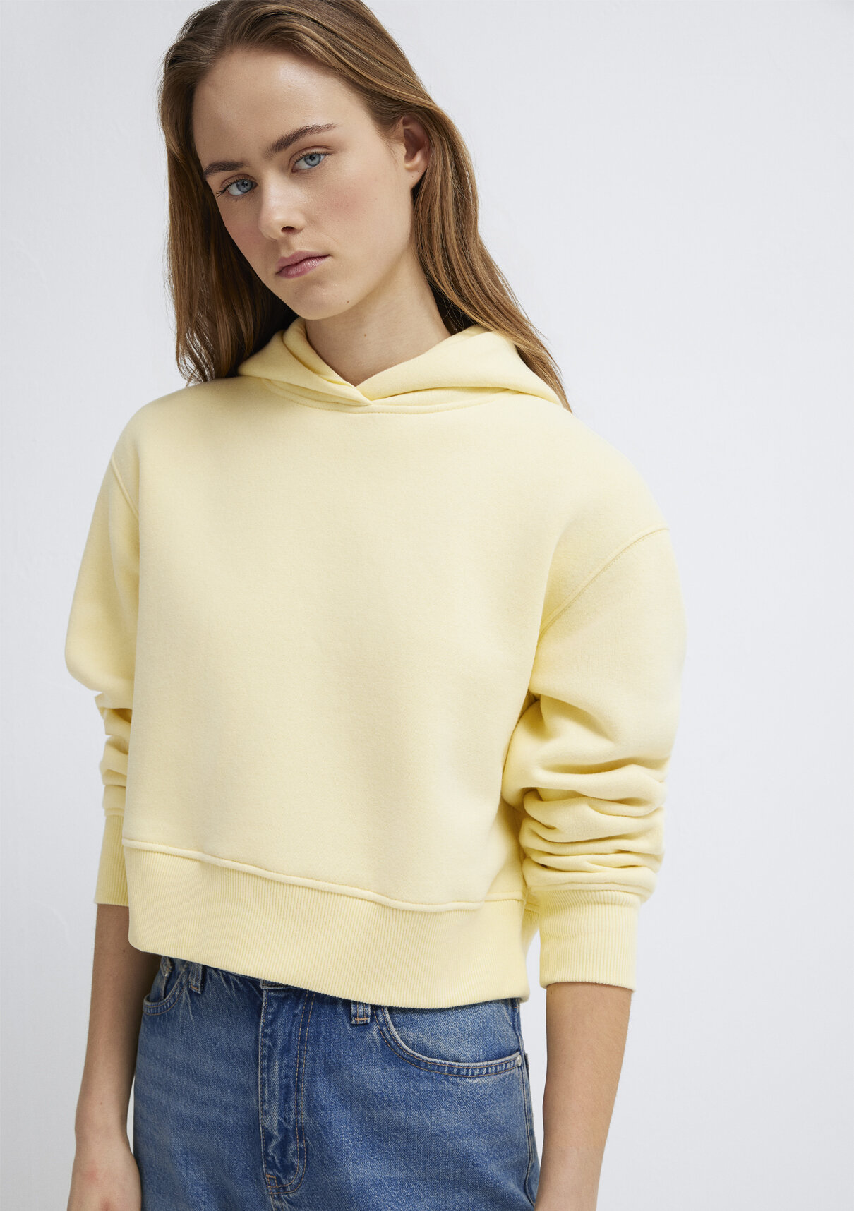 Mavi Kapüşonlu Sarı Sweatshirt görsel 2