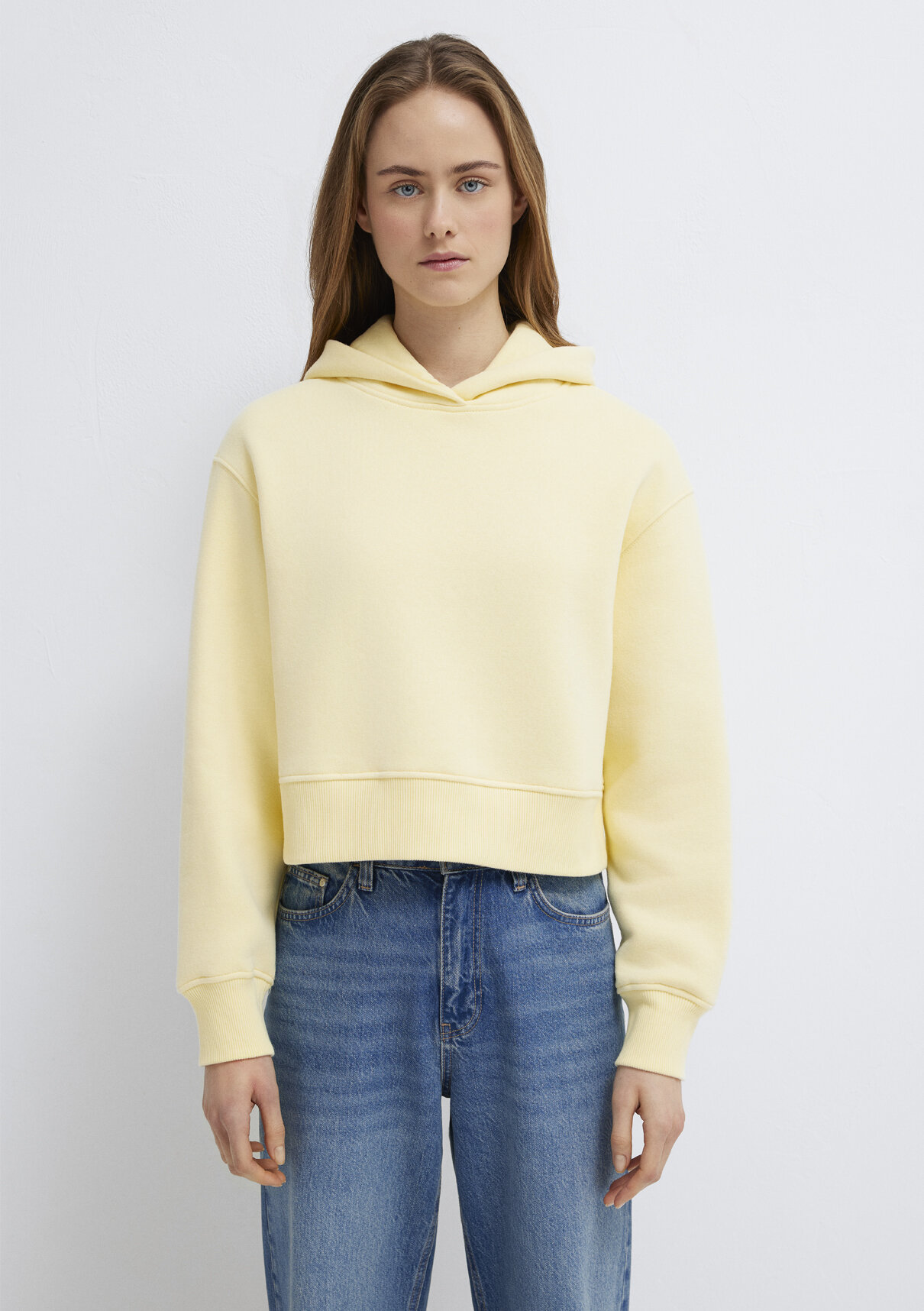 Mavi Kapüşonlu Sarı Sweatshirt görsel 4