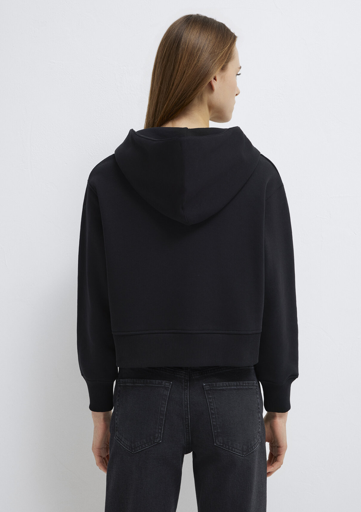 Mavi Kapüşonlu Siyah Basic Crop Sweatshirt görsel 5