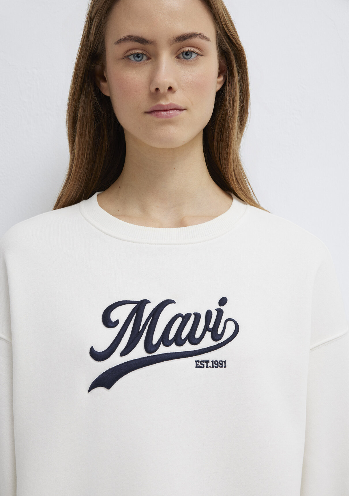 Mavi Logo Baskılı Ekru Sweatshirt görsel 7