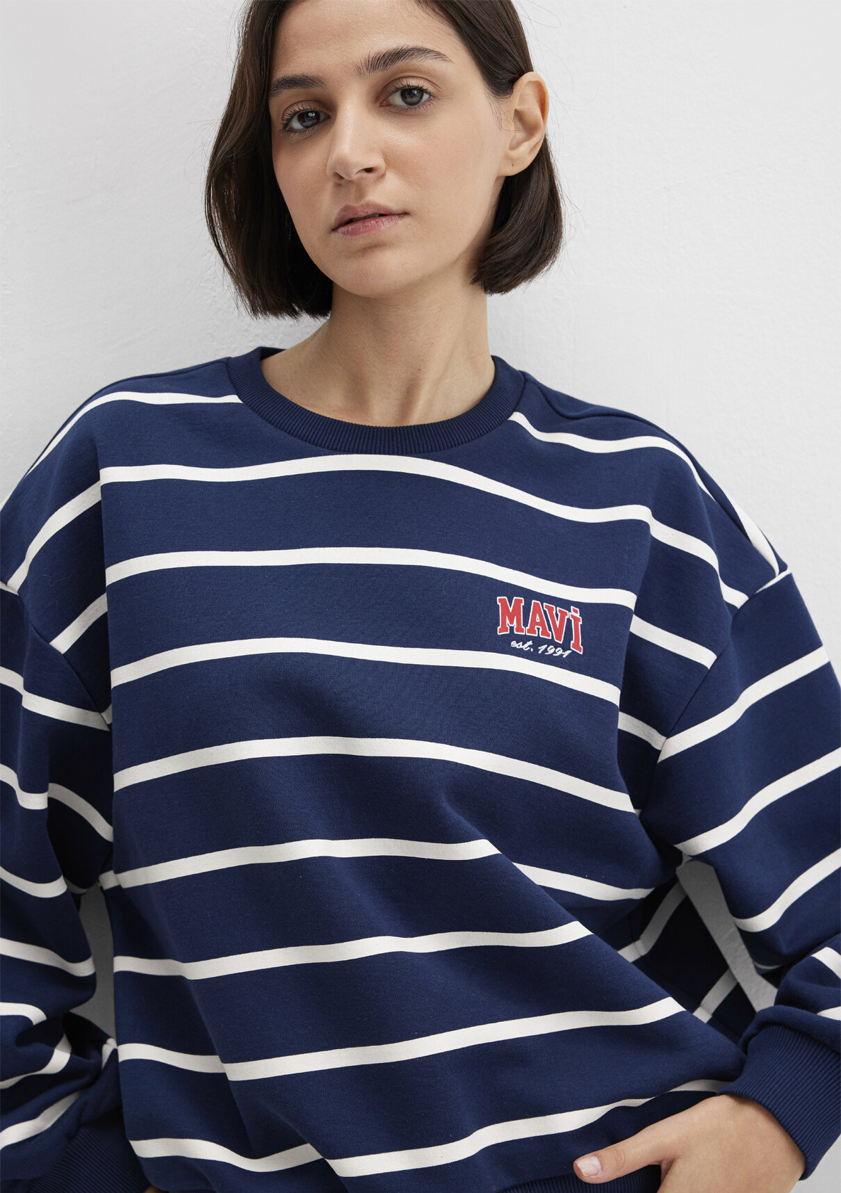 Mavi Çizgili Lacivert Sweatshirt