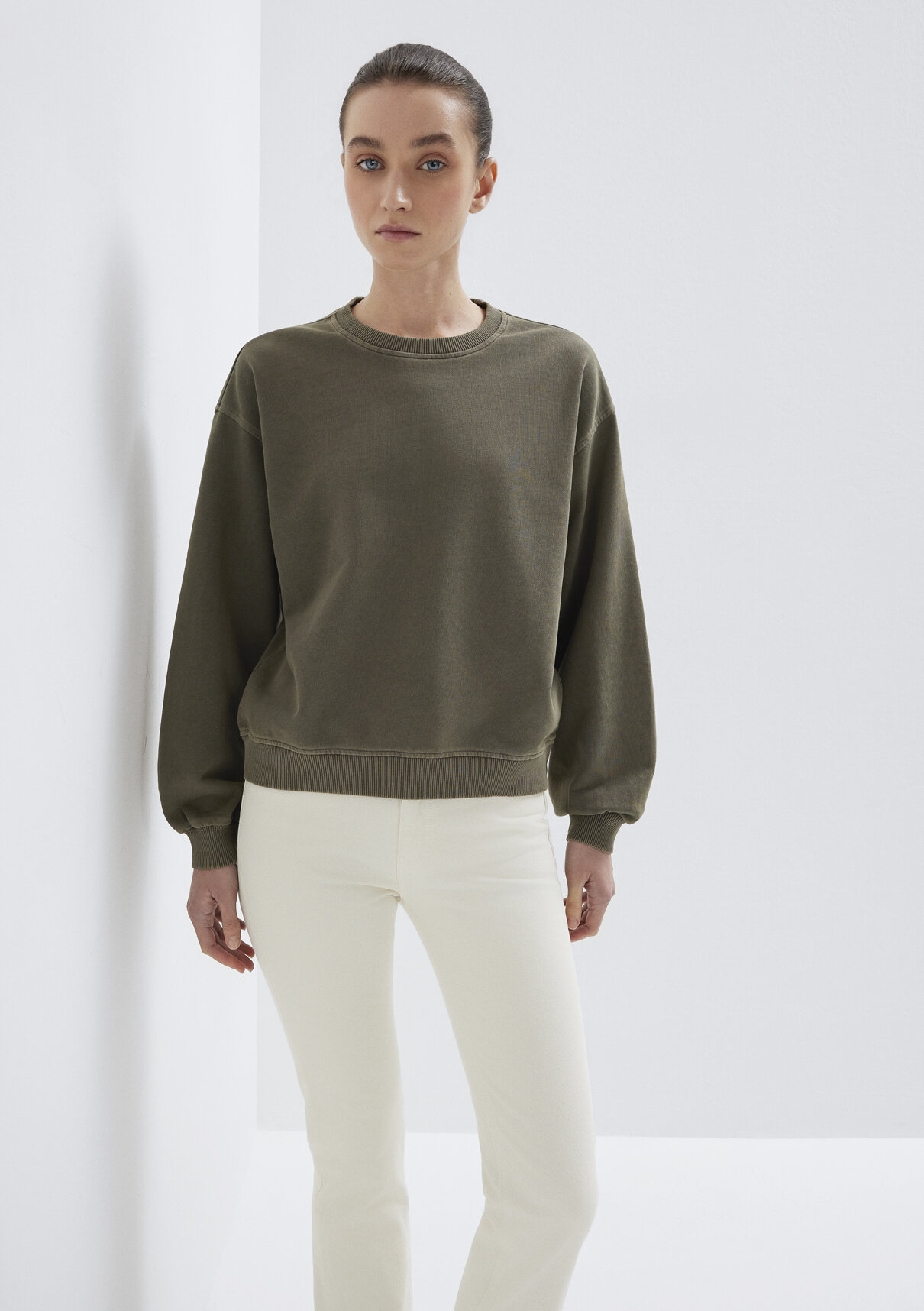 Mavi Bisiklet Yaka Haki Sweatshirt görsel 2
