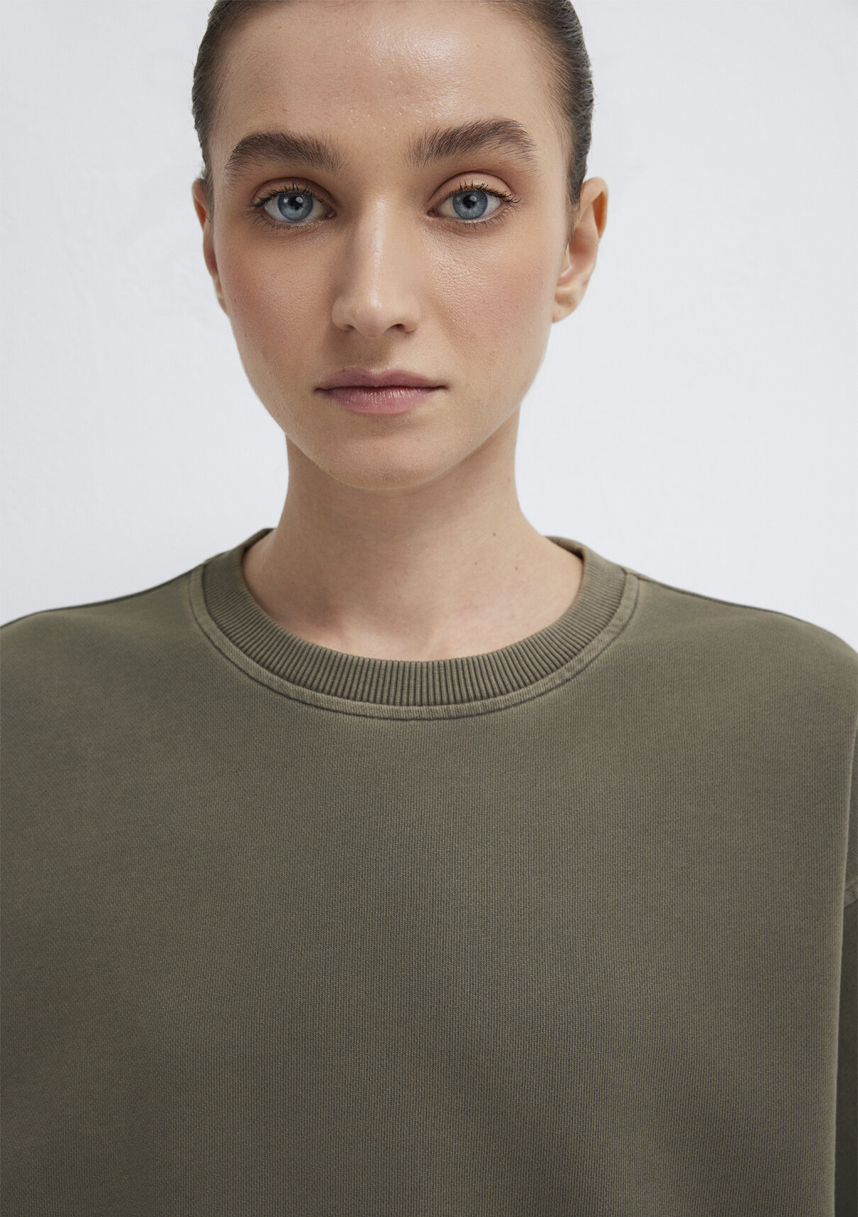 Mavi Bisiklet Yaka Haki Sweatshirt görsel 6