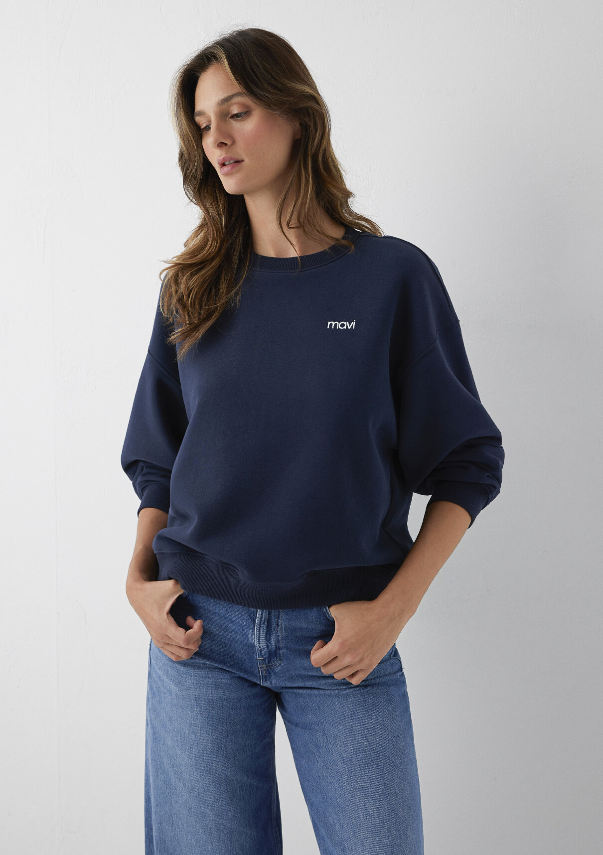 Mavi Logo Baskılı Lacivert Sweatshirt