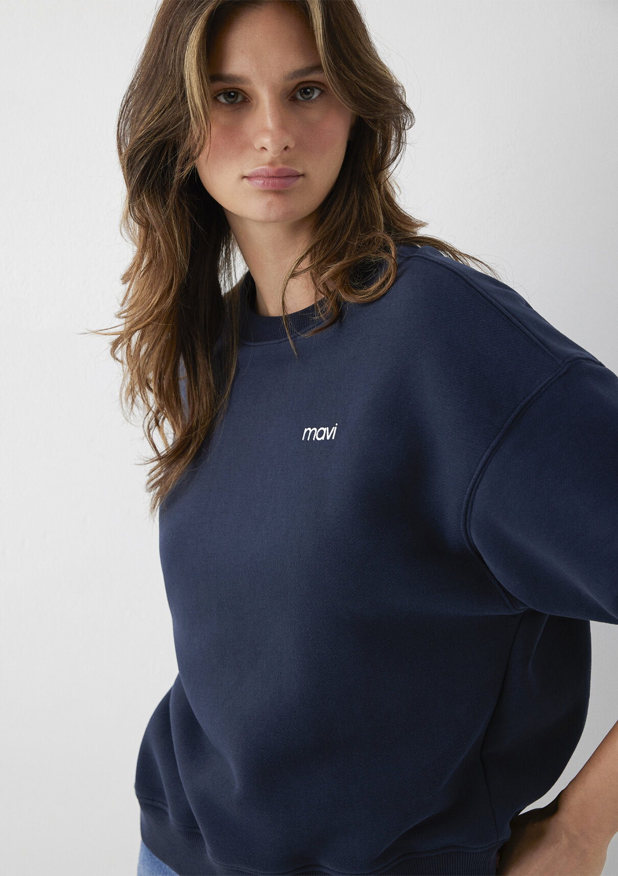 Mavi Logo Baskılı Lacivert Sweatshirt görsel 2
