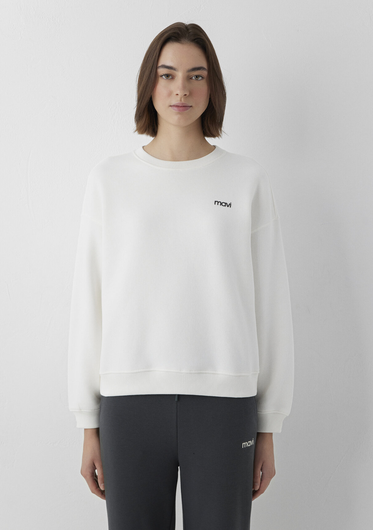 Mavi Logo Baskılı Ekru Sweatshirt görsel 3