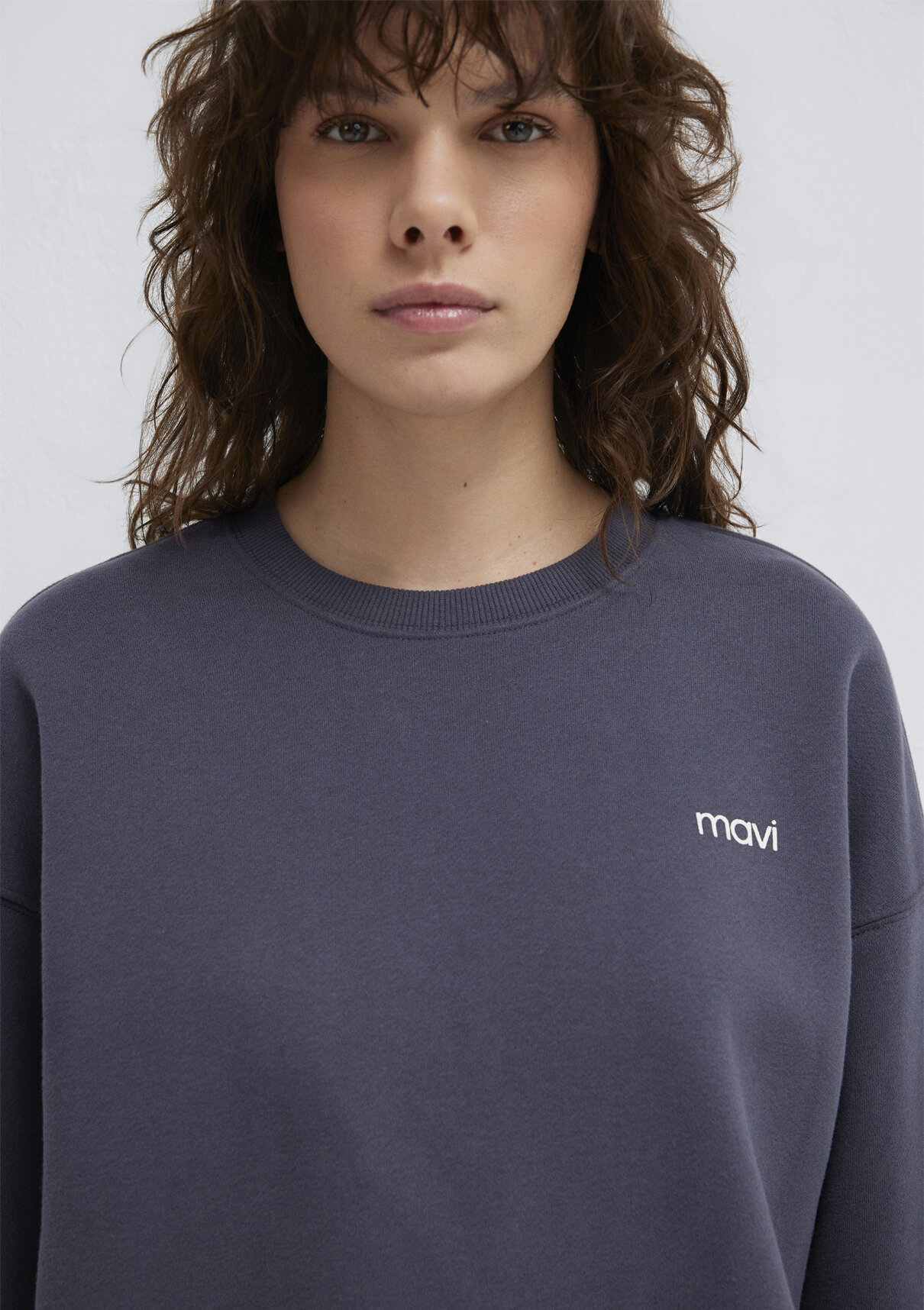 Mavi Logo Baskılı Antrasit Sweatshirt görsel 6