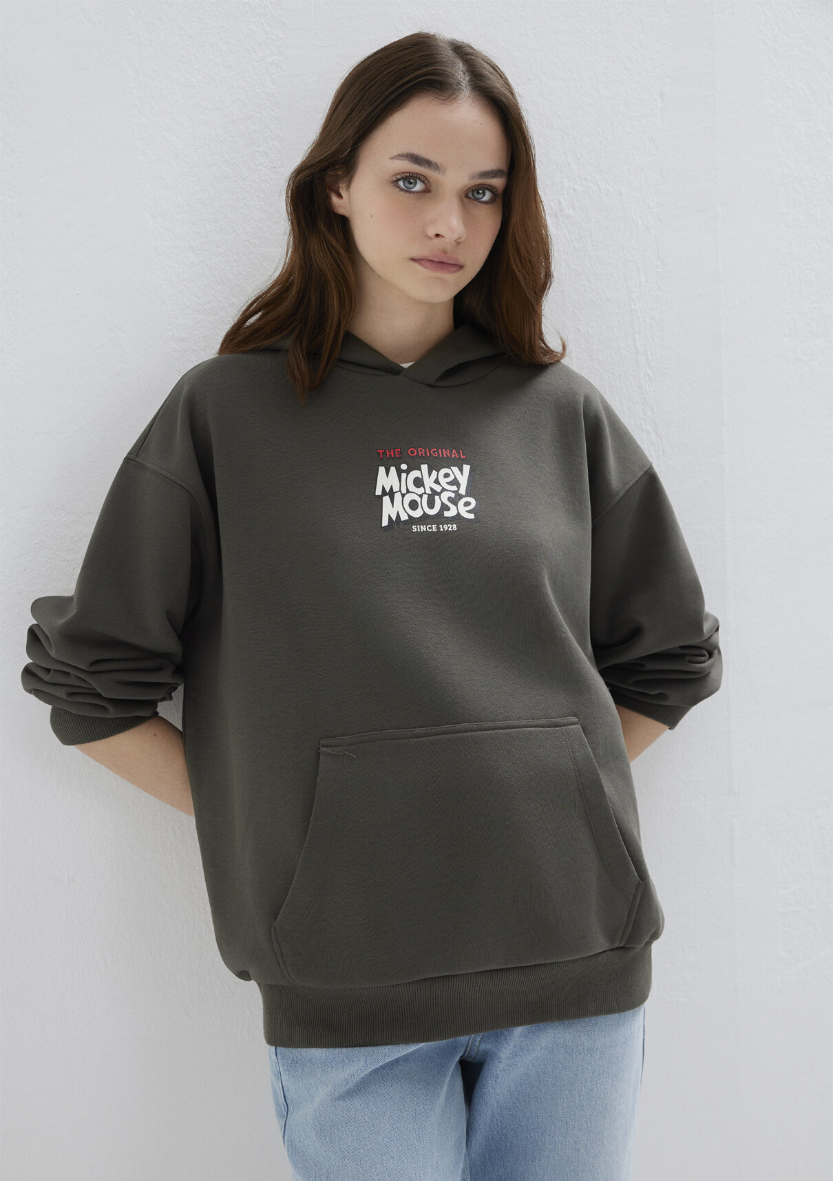 Mavi Mickey Mouse Sırt Baskılı Haki Sweatshirt görsel 3
